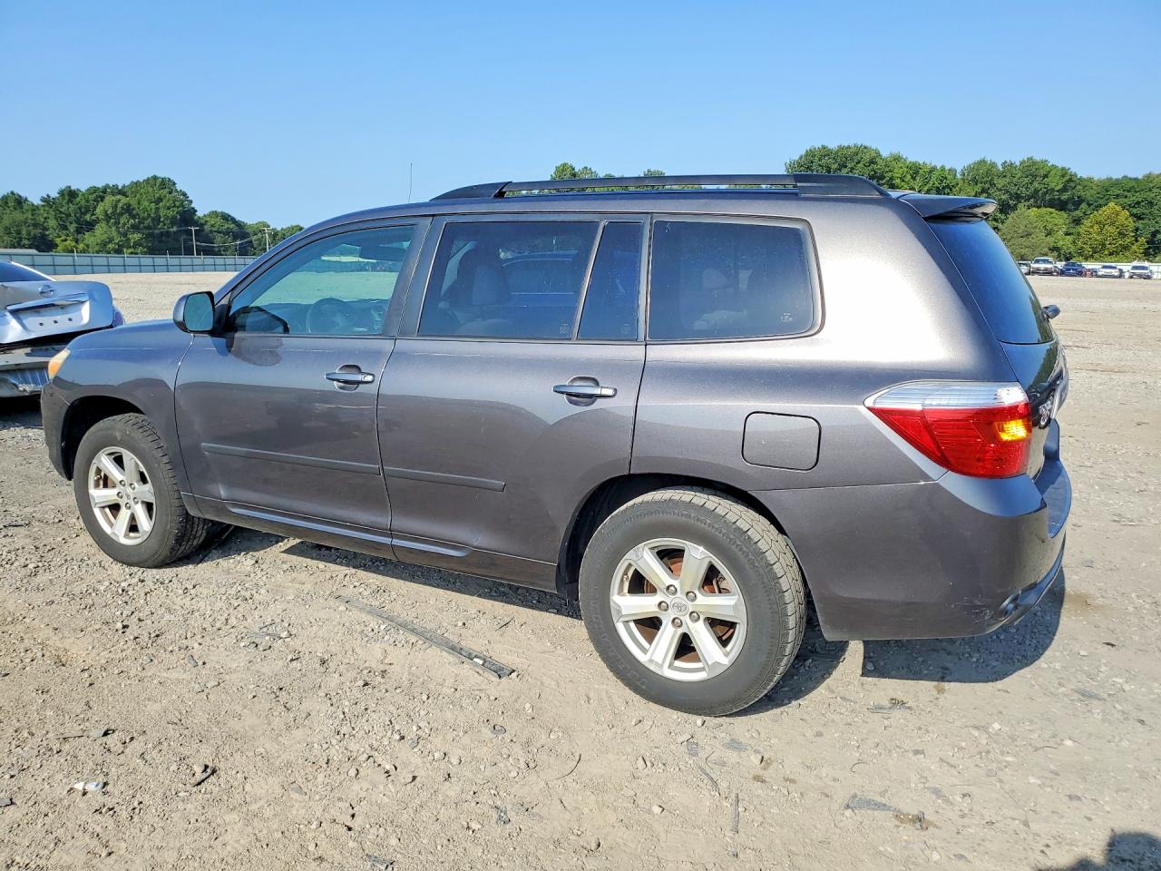 2008 Toyota Highlander Base Gray vin: JTEDS41A882063739