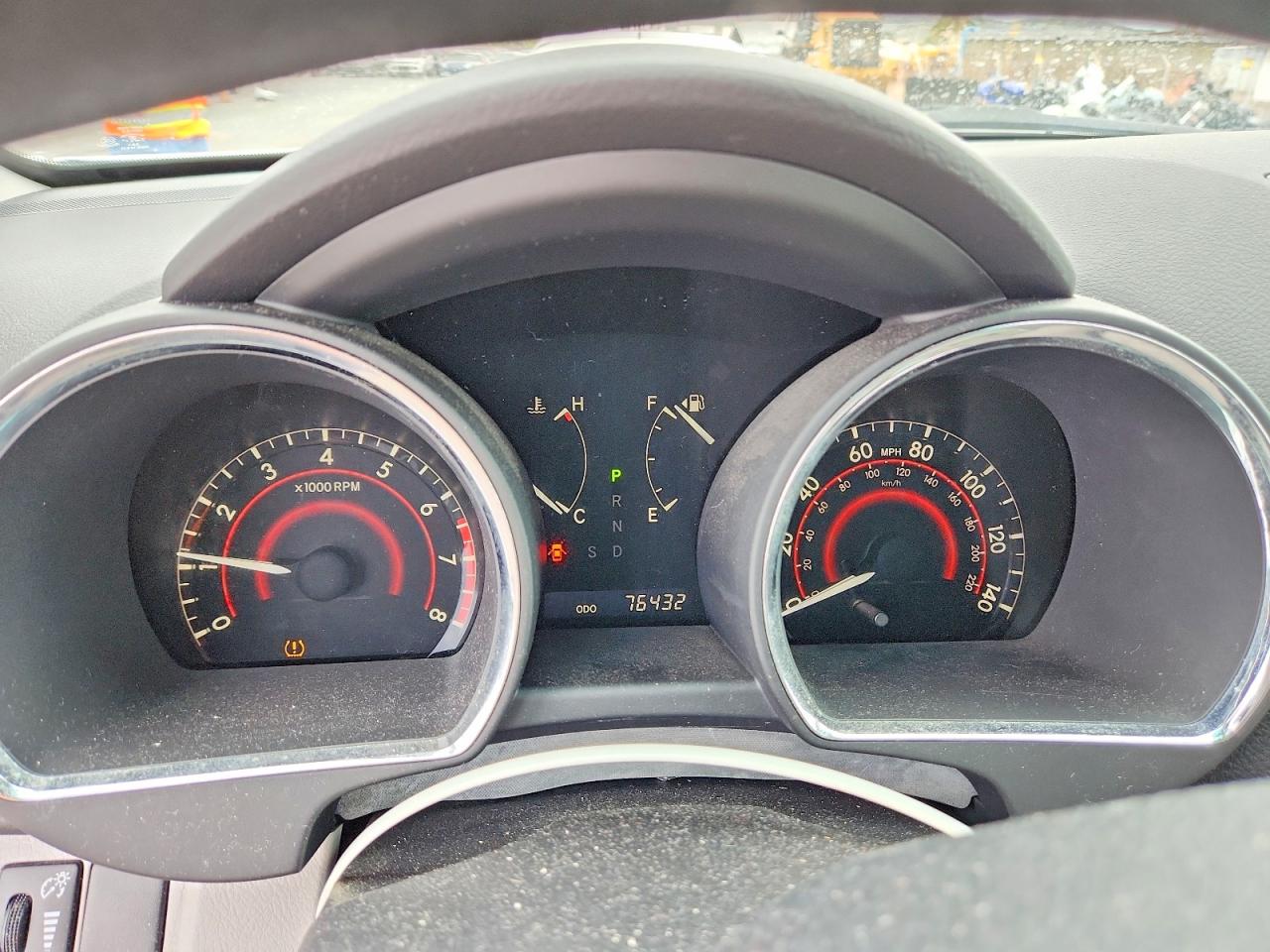 2008 Toyota Highlander Base Silver vin: JTEDS41A882067273