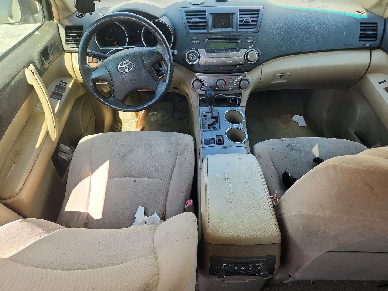 2009 Toyota Highlander Base Gold vin: JTEDS41A892082003