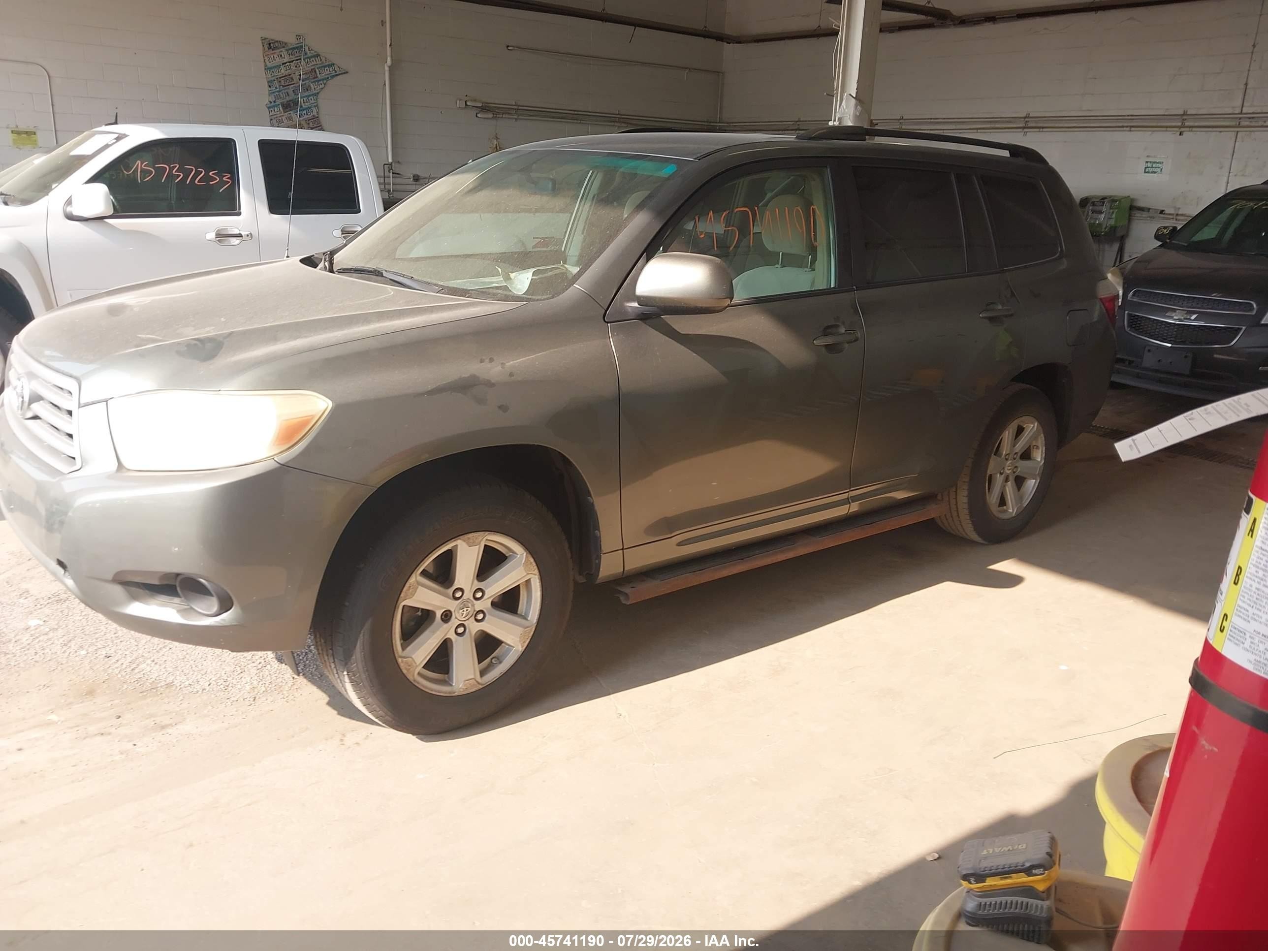 2008 Toyota Highlander   Gray vin: JTEDS41A982008894