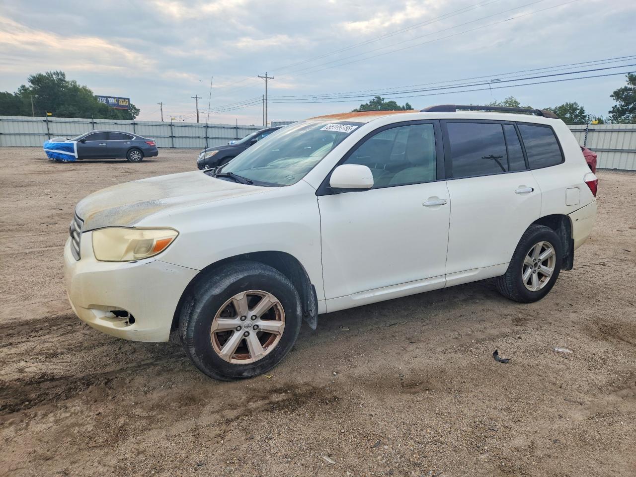 2008 Toyota Highlander Base White vin: JTEDS41A982010015