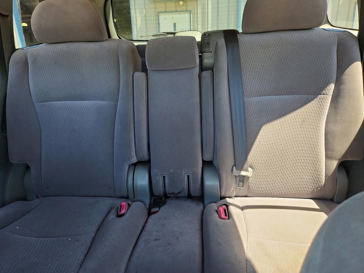 2008 Toyota Highlander Base Burgundy vin: JTEDS41A982016462