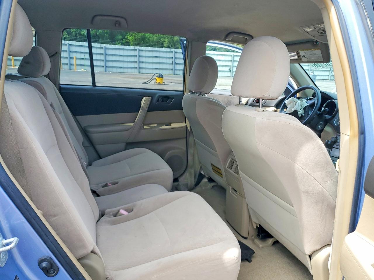 2008 Toyota Highlander Base Blue vin: JTEDS41A982045668