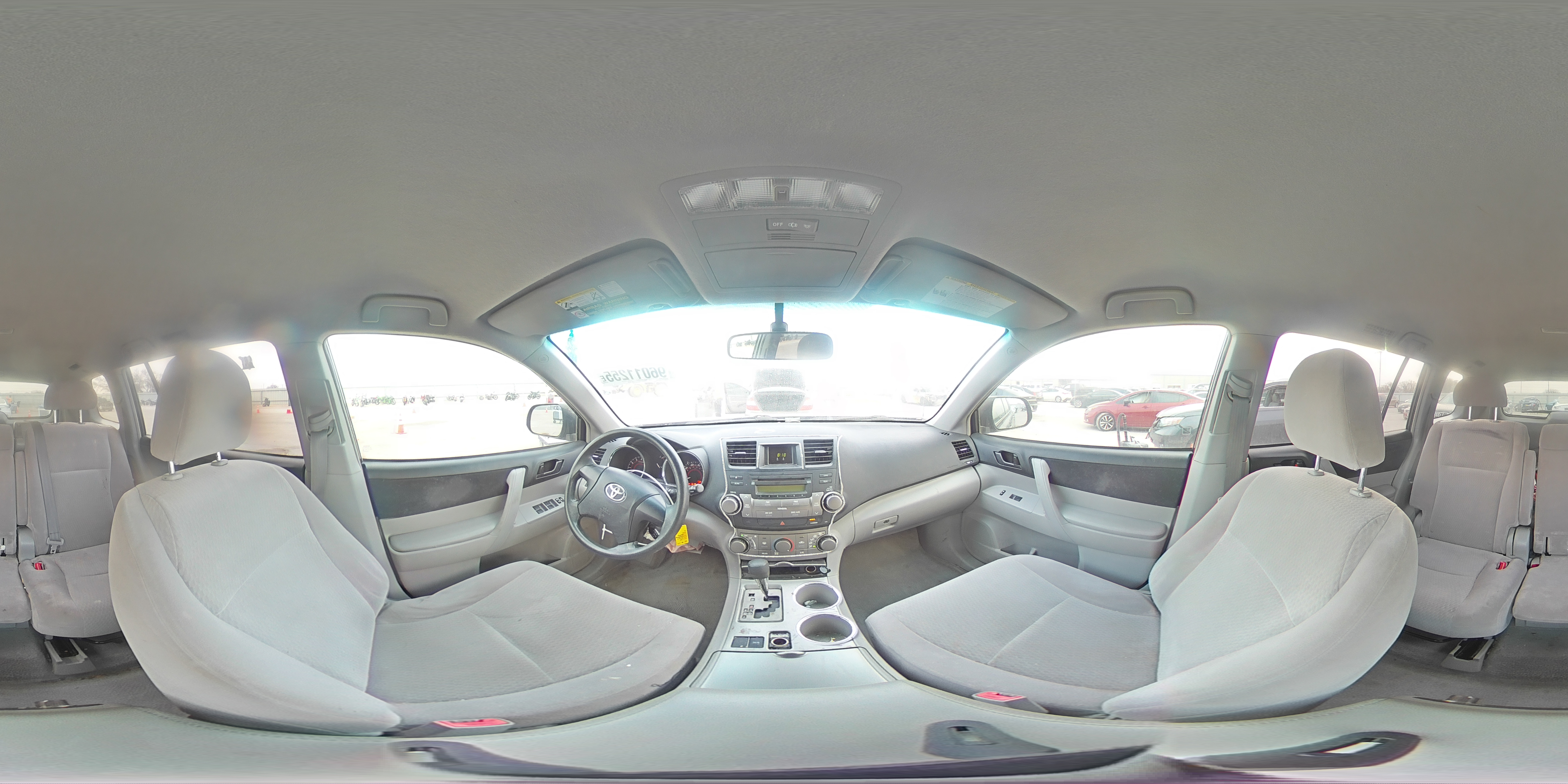 2008 Toyota Highlander Base Silver vin: JTEDS41A982050353