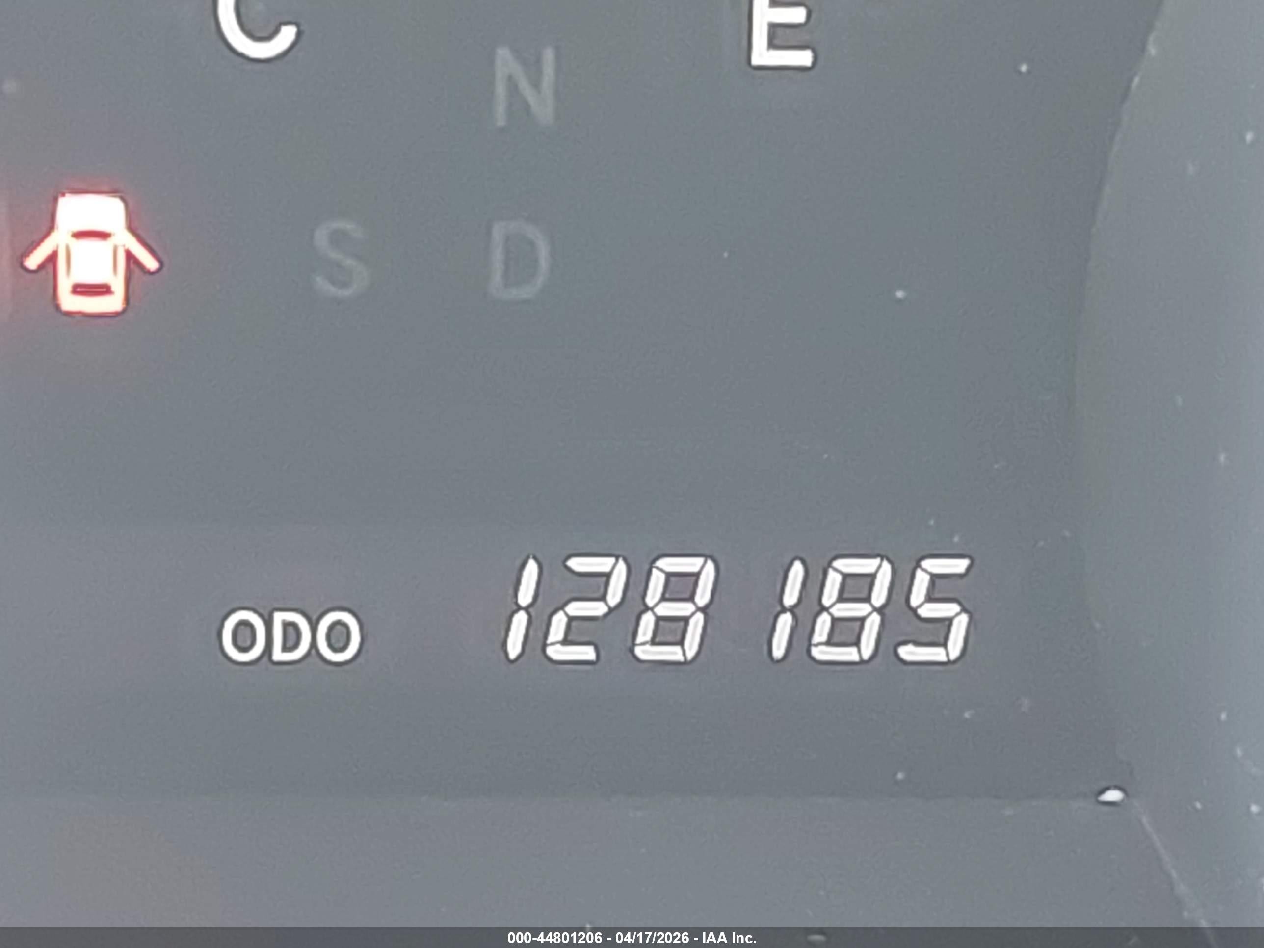 2008 Toyota Highlander   Red vin: JTEDS41AX82004319