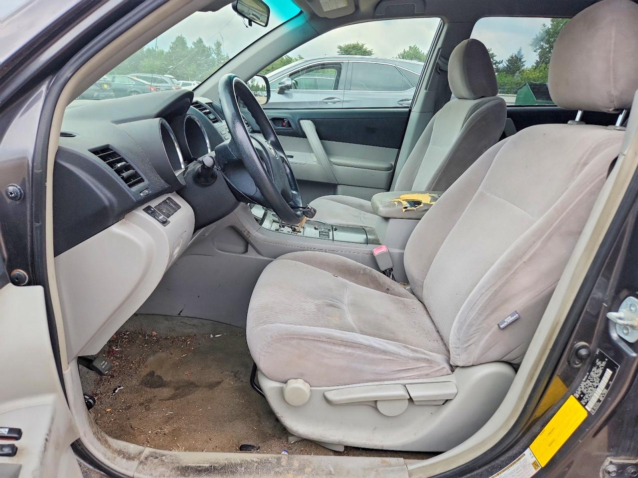 2008 Toyota Highlander Base Gray vin: JTEDS41AX82008080