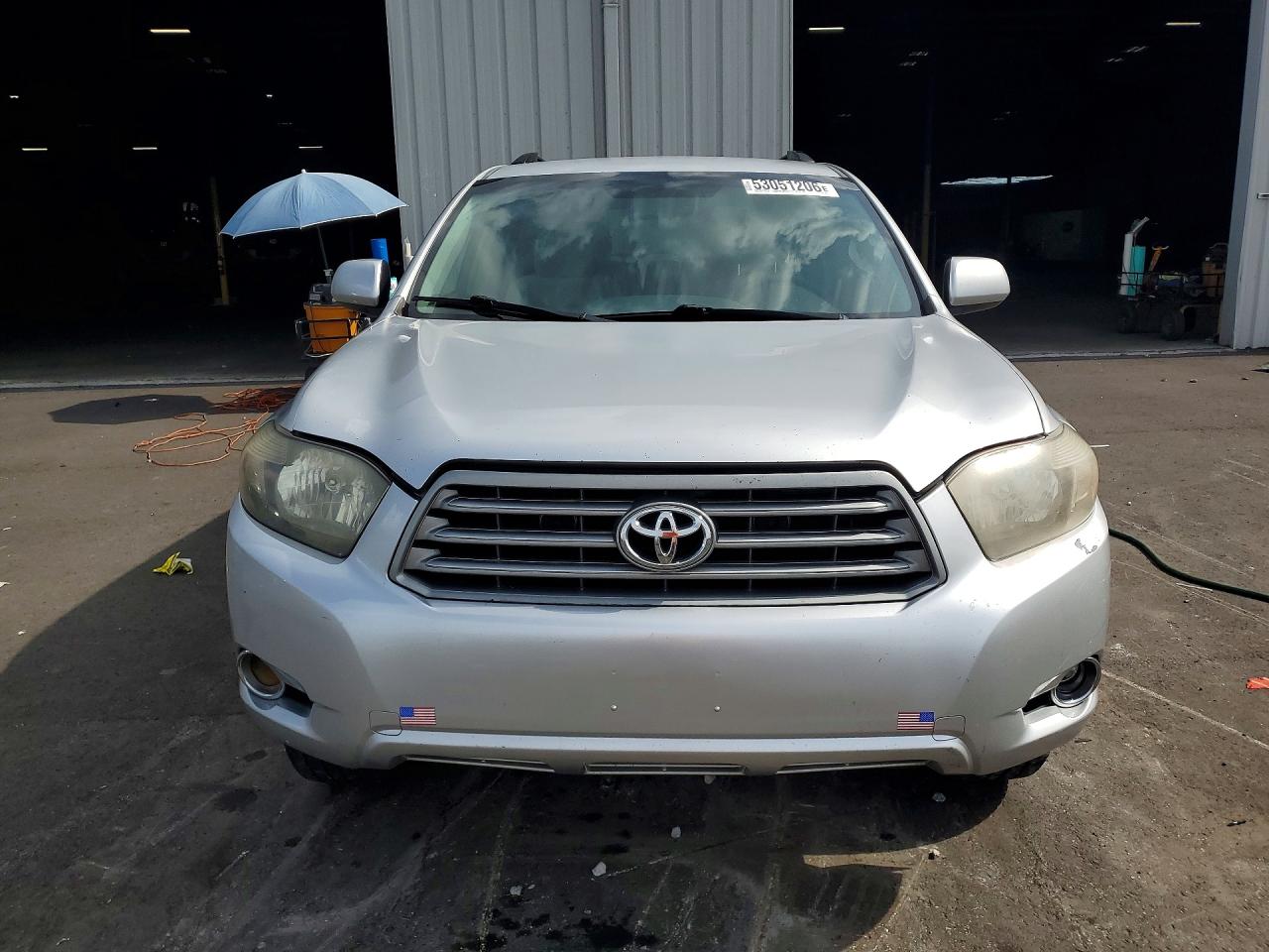 2008 Toyota Highlander Base Серебряный vin: JTEDS41AX82020777
