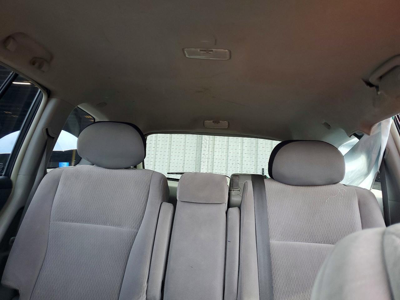 2008 Toyota Highlander Base Серебряный vin: JTEDS41AX82020777
