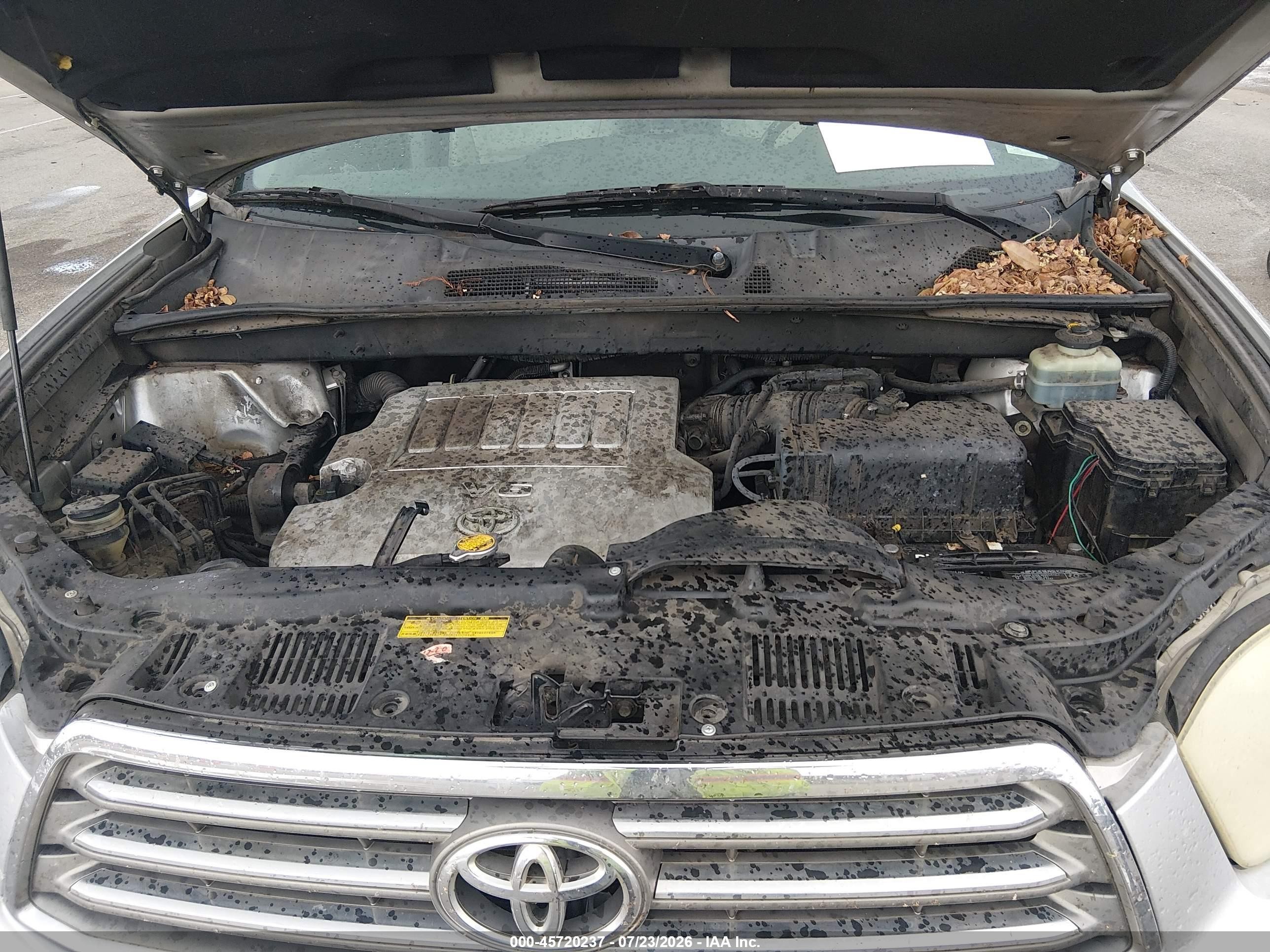 2009 Toyota Highlander Limited Silver vin: JTEDS42A092080082