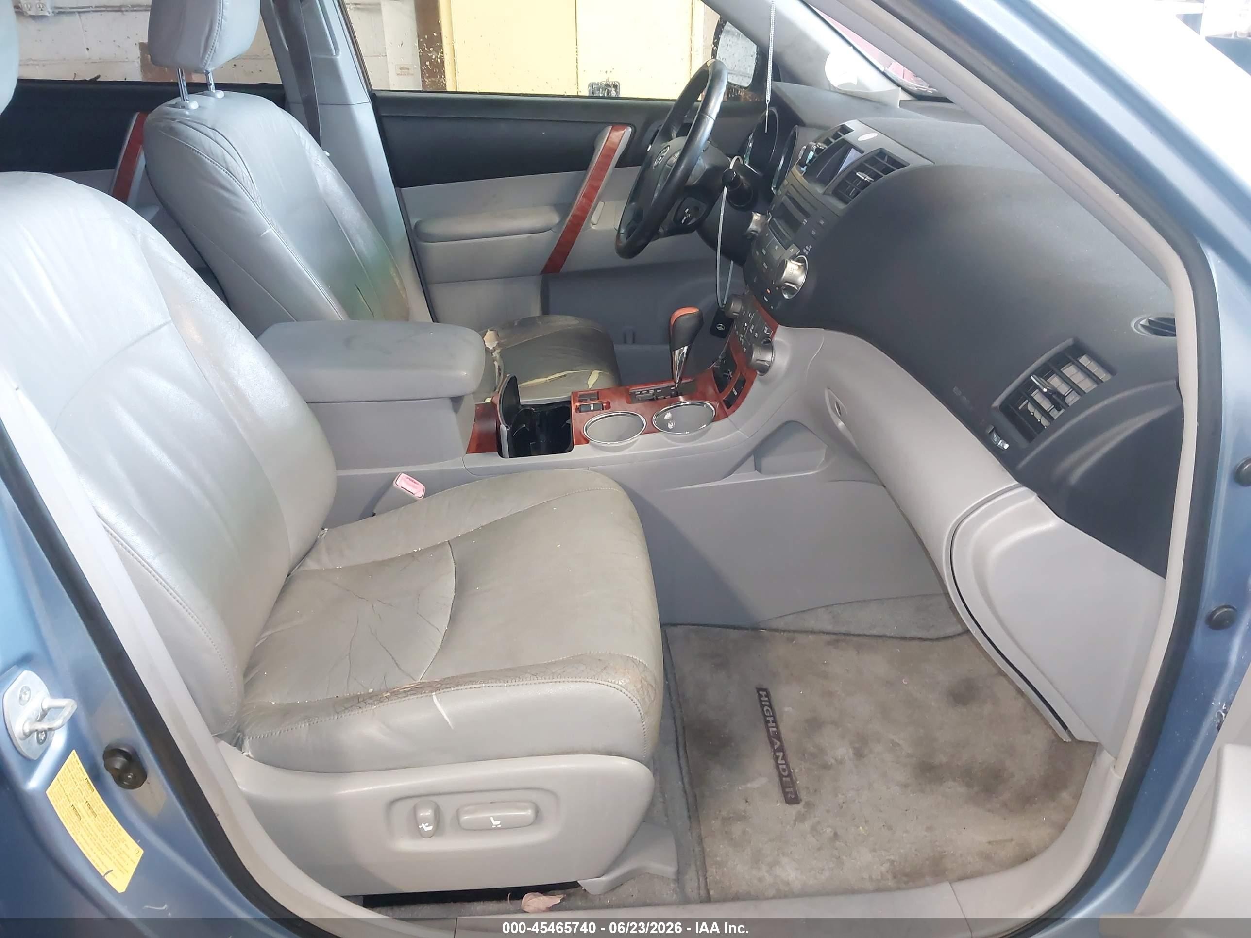 2008 Toyota Highlander Limited Light Blue vin: JTEDS42A182006684