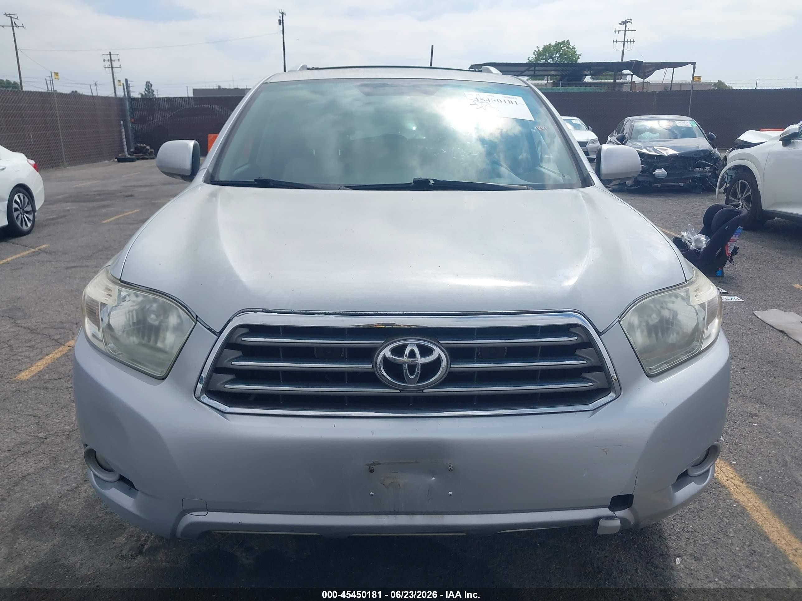 2009 Toyota Highlander Limited Silver vin: JTEDS42A192072475