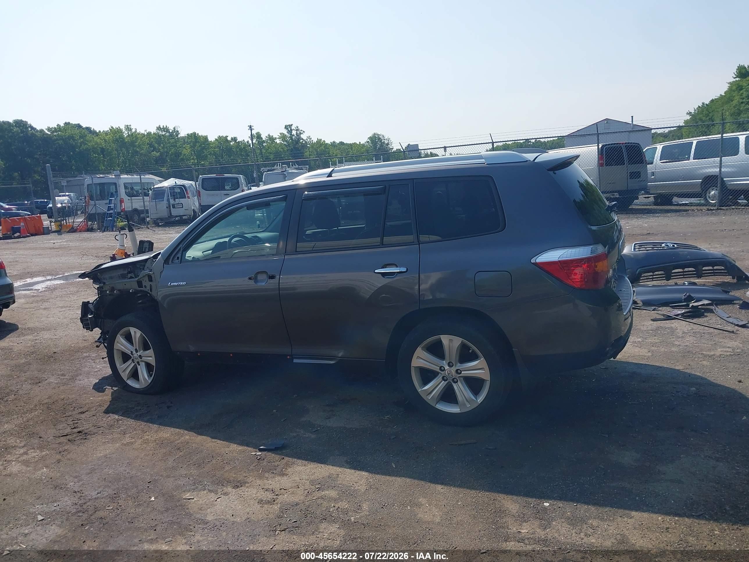 2008 Toyota Highlander Limited Gray vin: JTEDS42A282054775