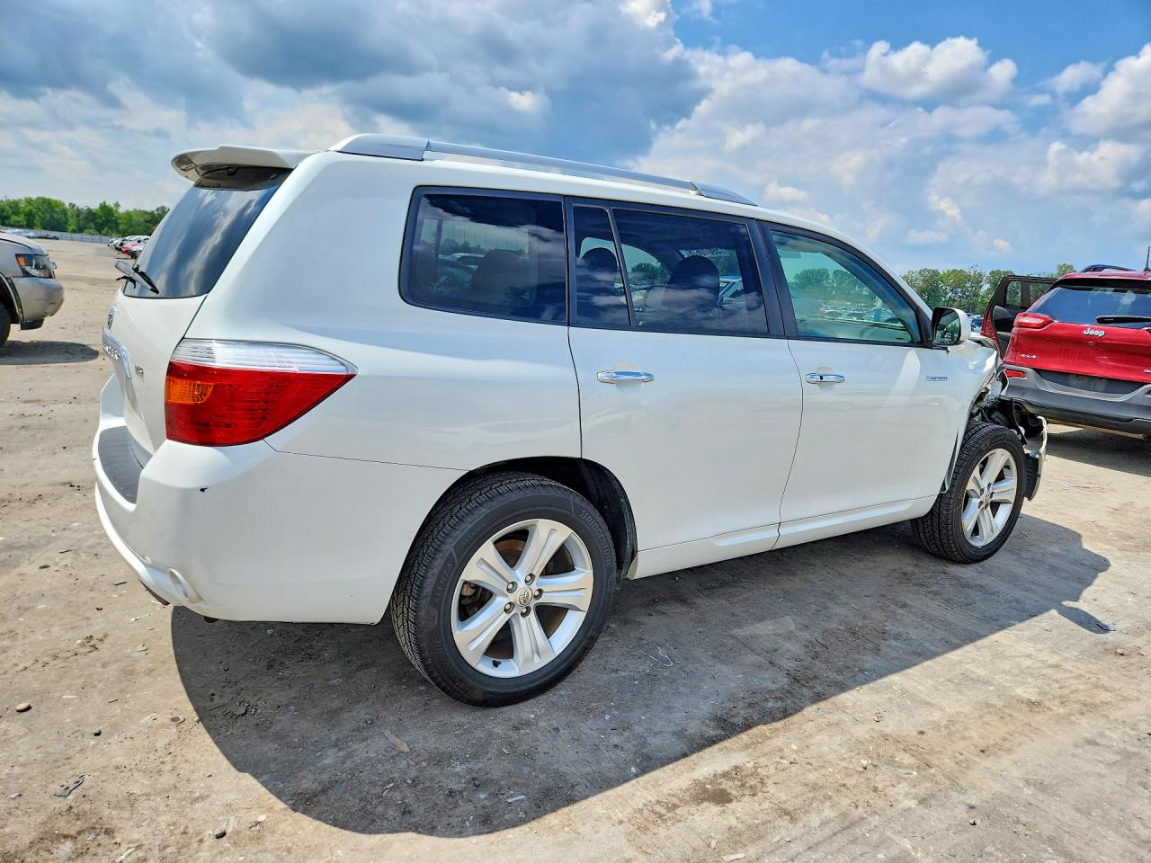 2009 Toyota Highlander Limited White vin: JTEDS42A292086661
