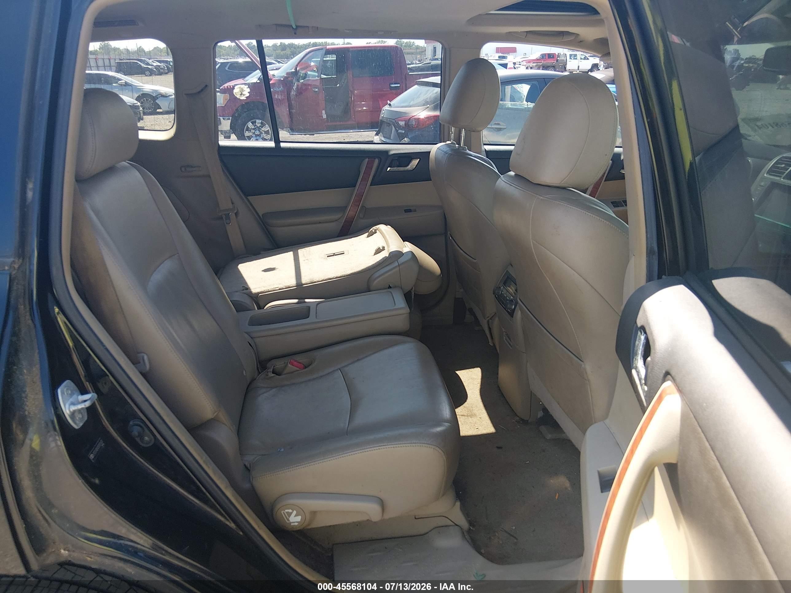 2008 Toyota Highlander Limited Black vin: JTEDS42A382021431