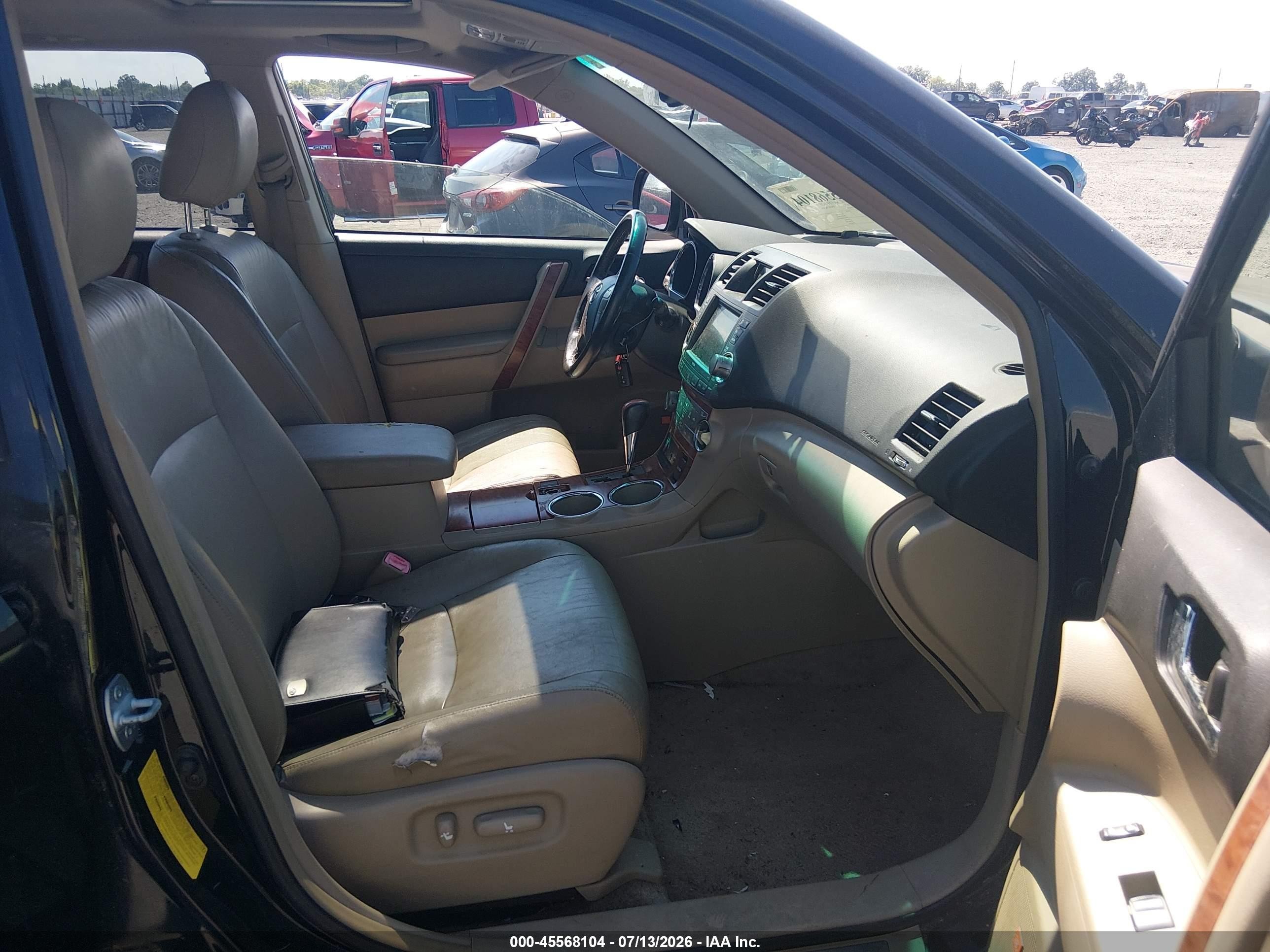 2008 Toyota Highlander Limited Black vin: JTEDS42A382021431