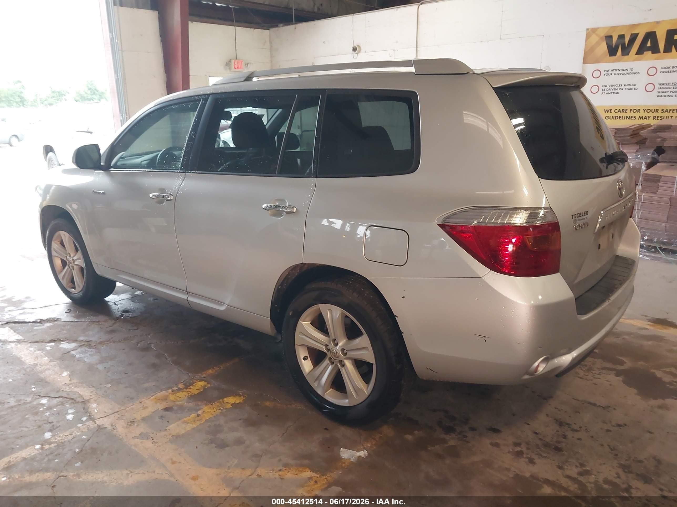 2008 Toyota Highlander Limited Серебряный vin: JTEDS42A382032445