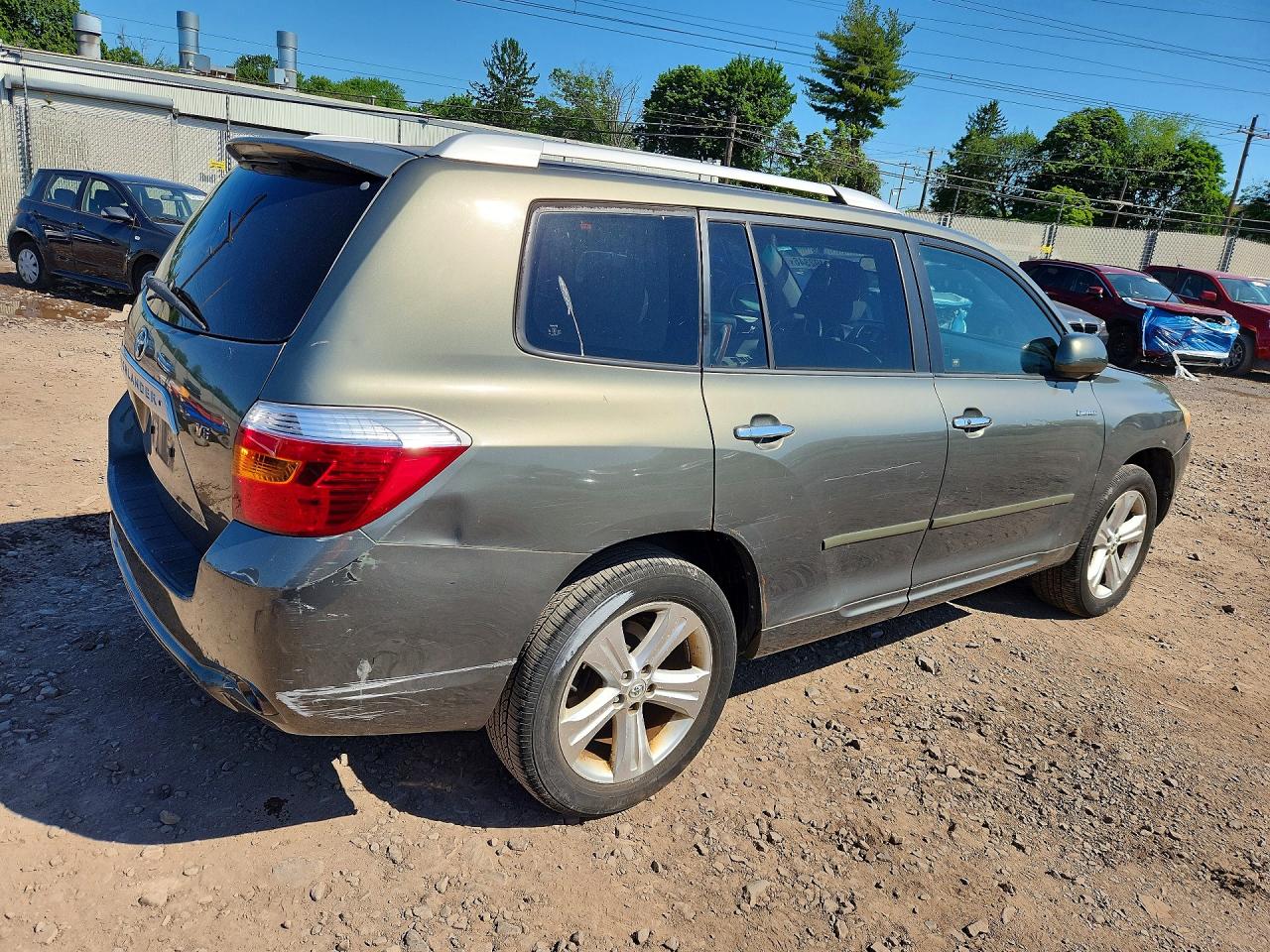 2008 Toyota Highlander Limited Серый vin: JTEDS42A382066000