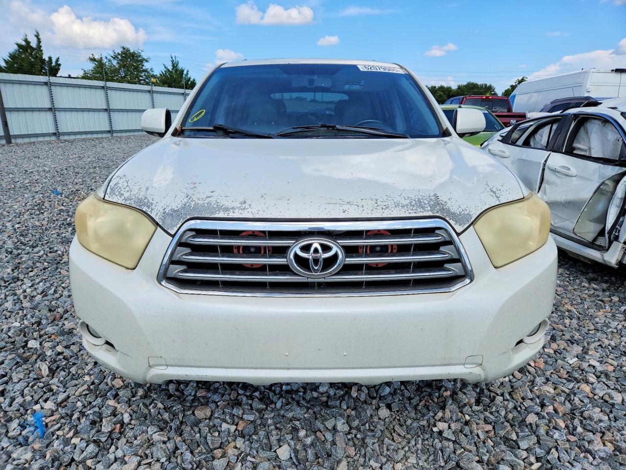 2008 Toyota Highlander Limited White vin: JTEDS42A482045625