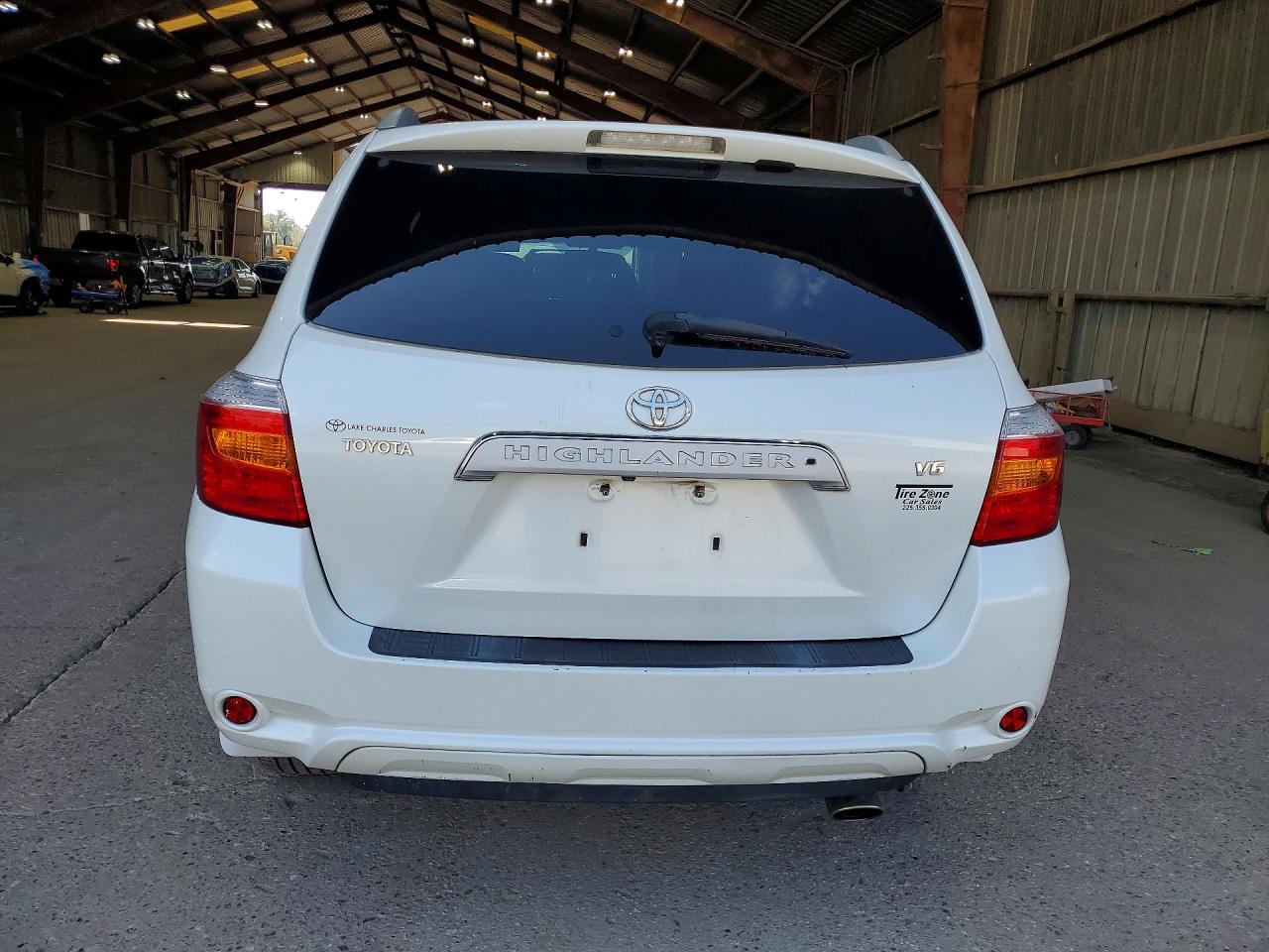 2009 Toyota Highlander Limited White vin: JTEDS42A492081073