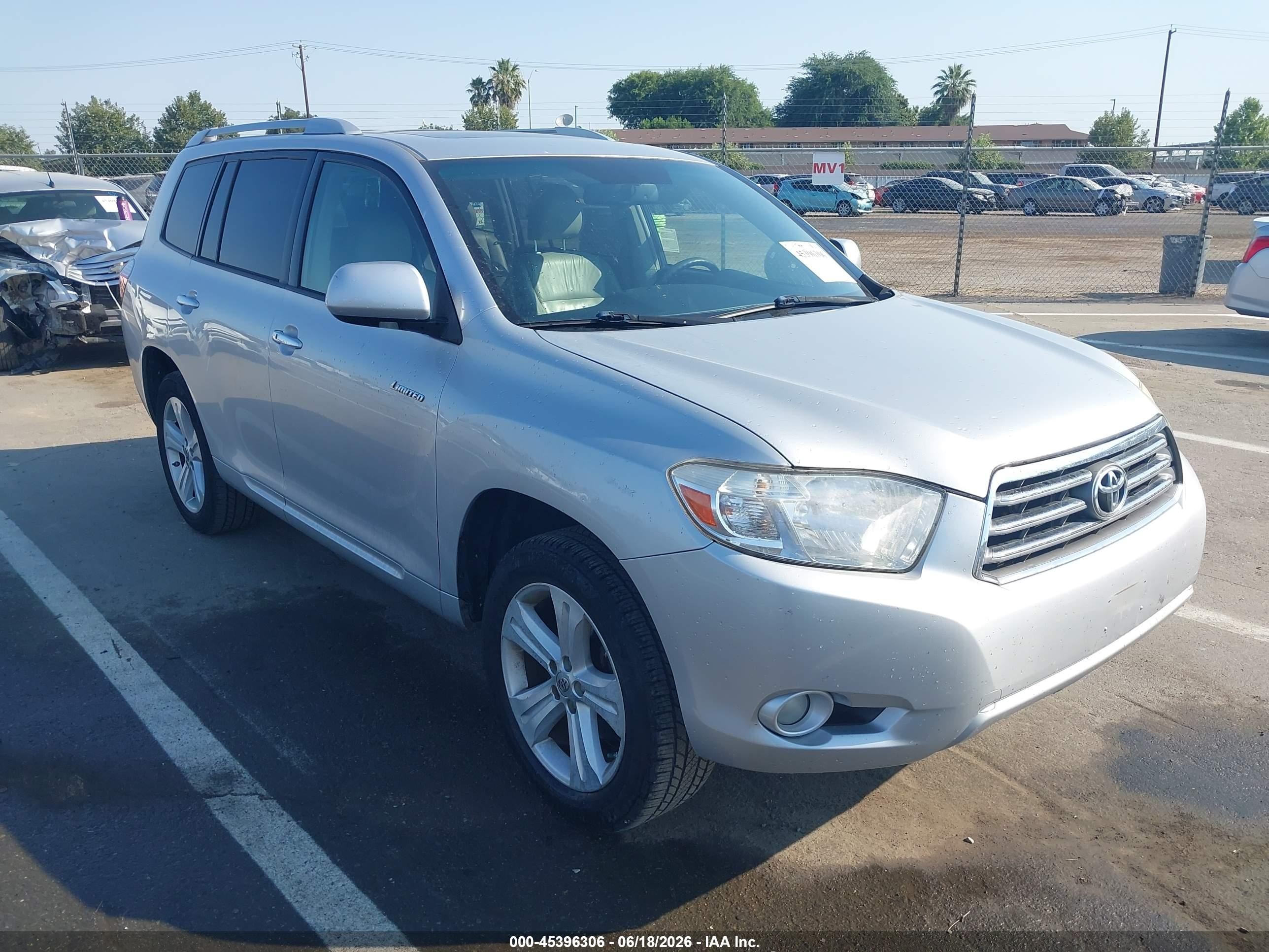 2009 Toyota Highlander Limited Silver vin: JTEDS42A492087195