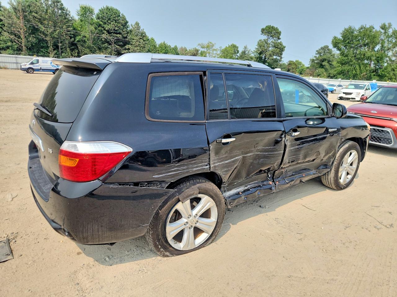 2008 Toyota Highlander Limited Black vin: JTEDS42A582018482