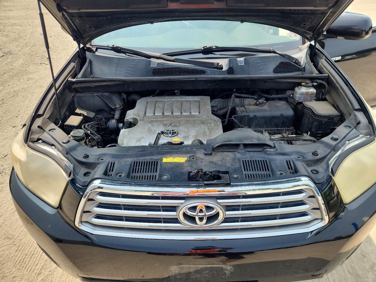 2008 Toyota Highlander Limited Black vin: JTEDS42A582018482