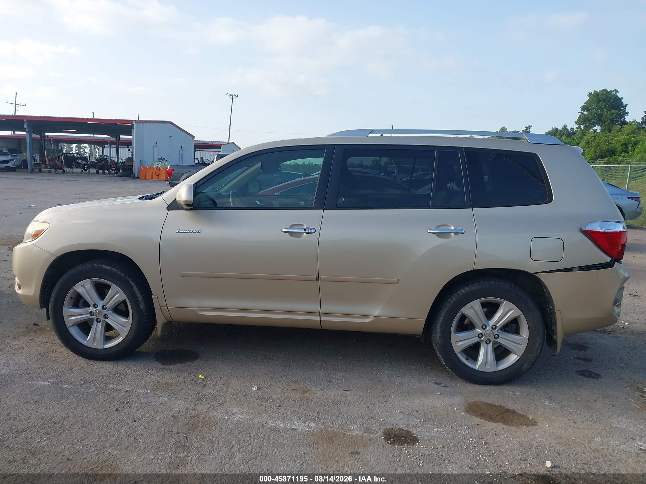 2008 Toyota Highlander Limited Gold vin: JTEDS42A582031264
