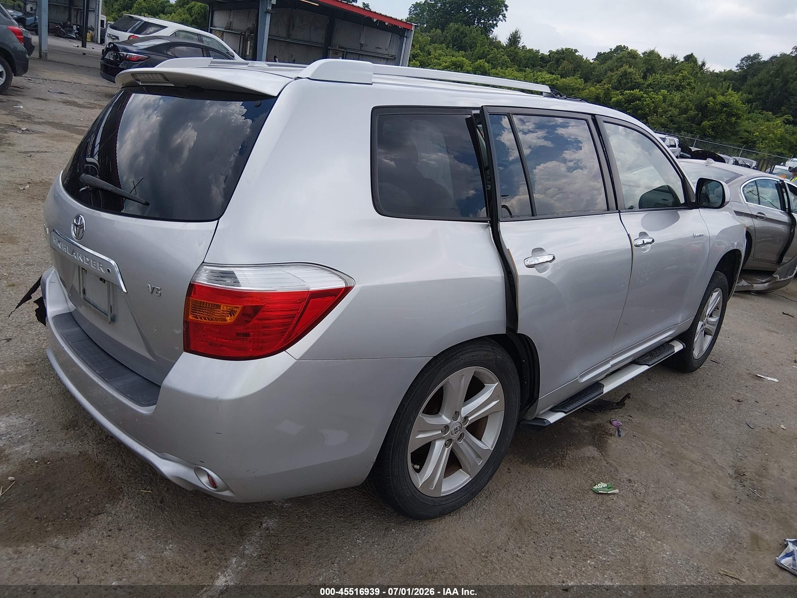 2009 Toyota Highlander Limited Silver vin: JTEDS42A692087022