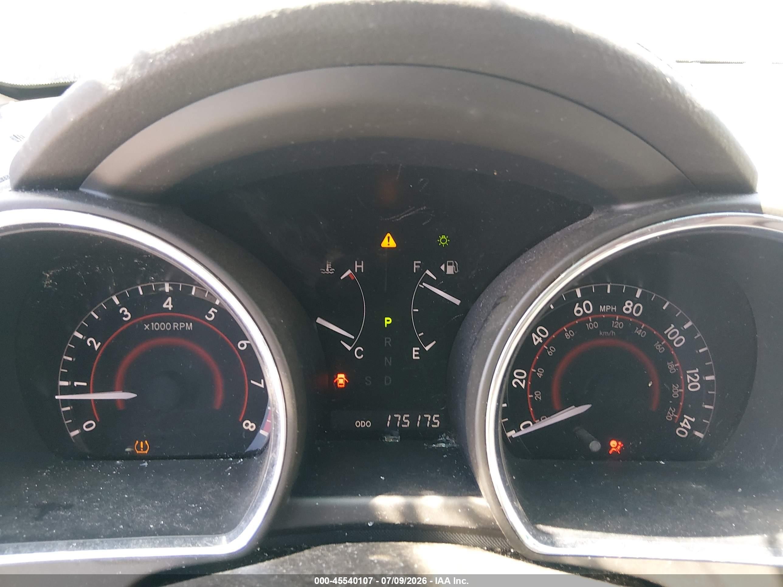 2008 Toyota Highlander Limited Red vin: JTEDS42A782008584