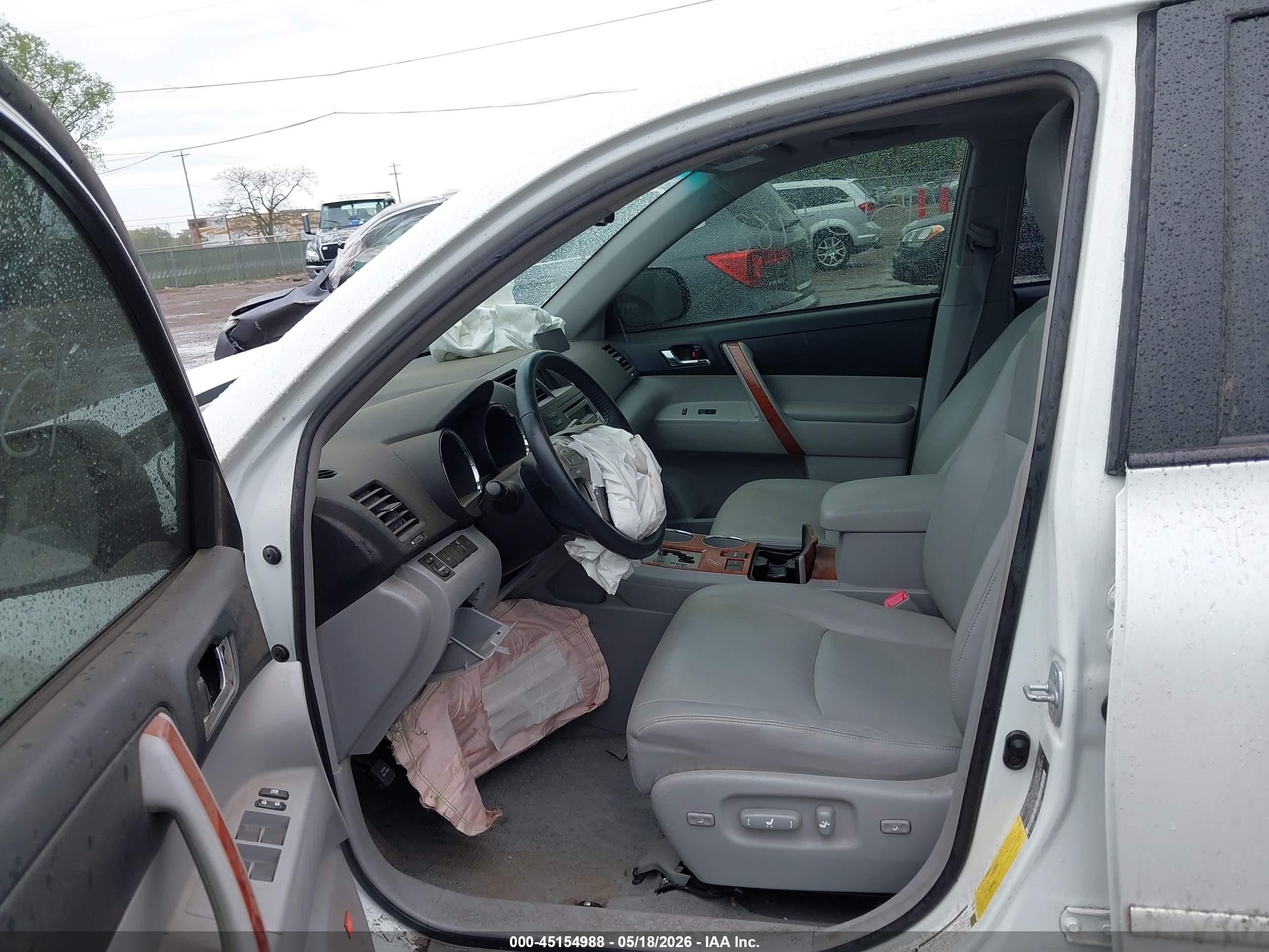 2009 Toyota Highlander Limited White vin: JTEDS42A792073629