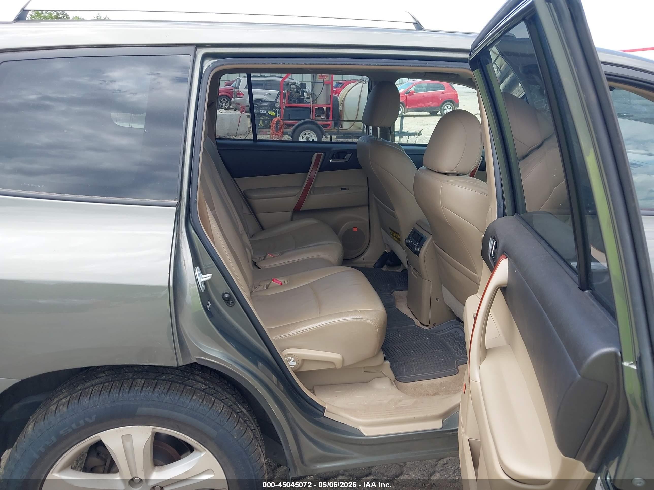 2009 Toyota Highlander Limited Green vin: JTEDS42A892092190