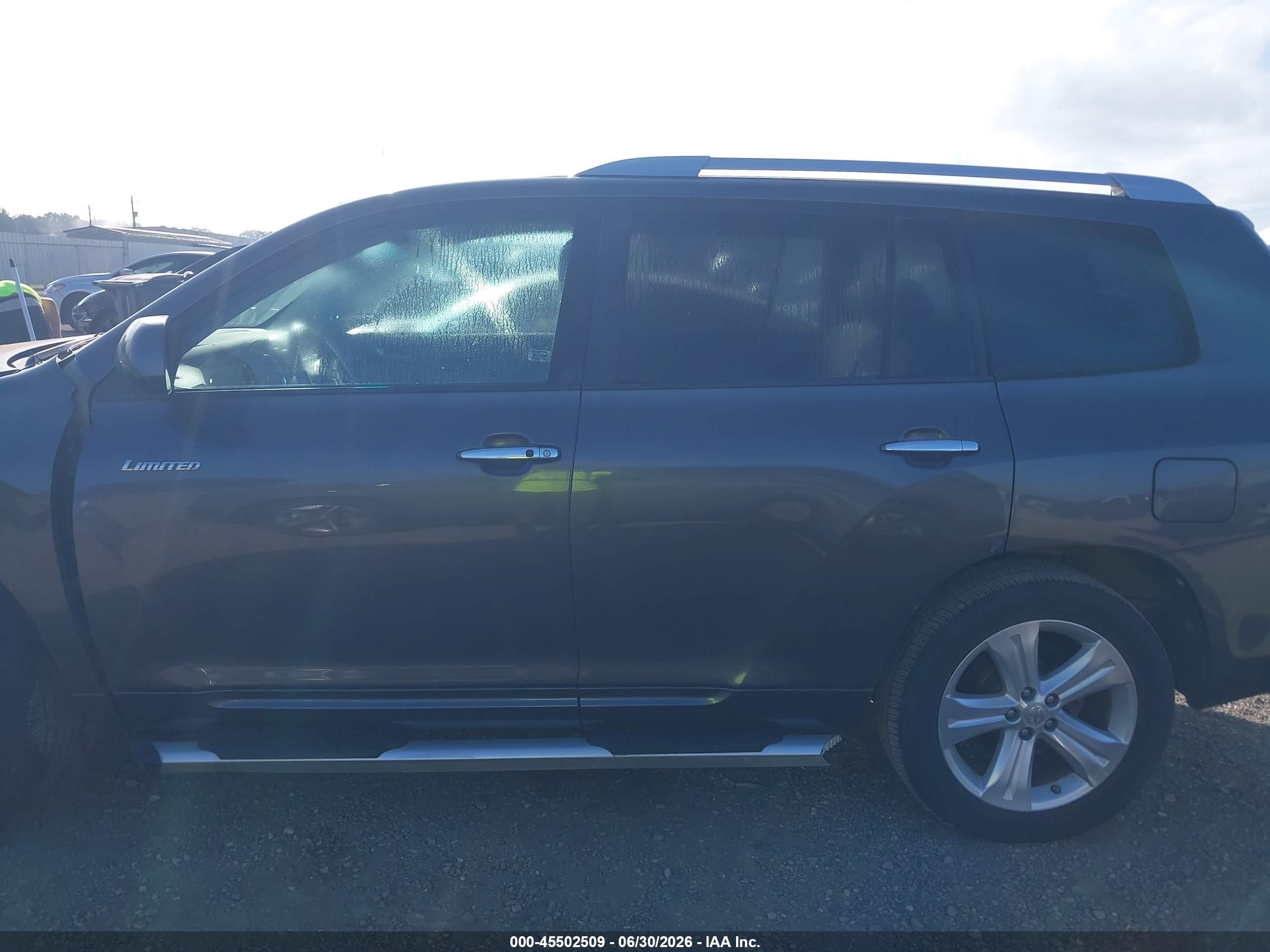 2009 Toyota Highlander Limited Gray vin: JTEDS42A992073907
