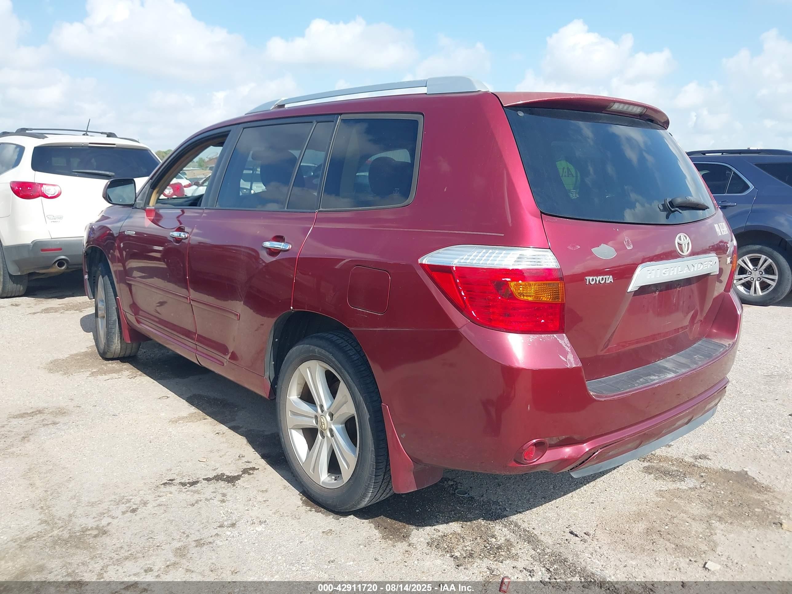 2008 Toyota Highlander Limited Темно-бордовый vin: JTEDS42AX82007283