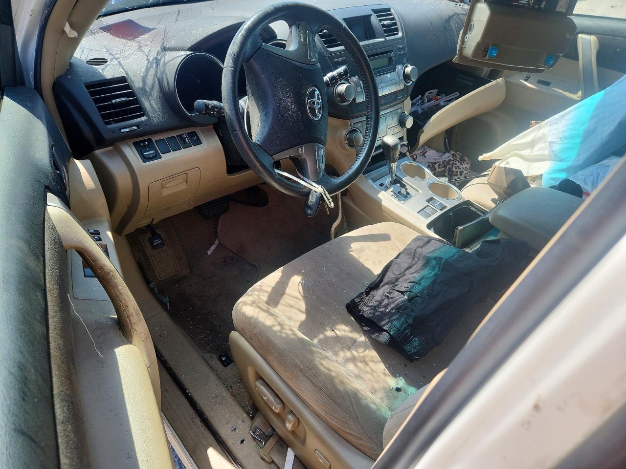 2008 Toyota Highlander Sport White vin: JTEDS43A082011793