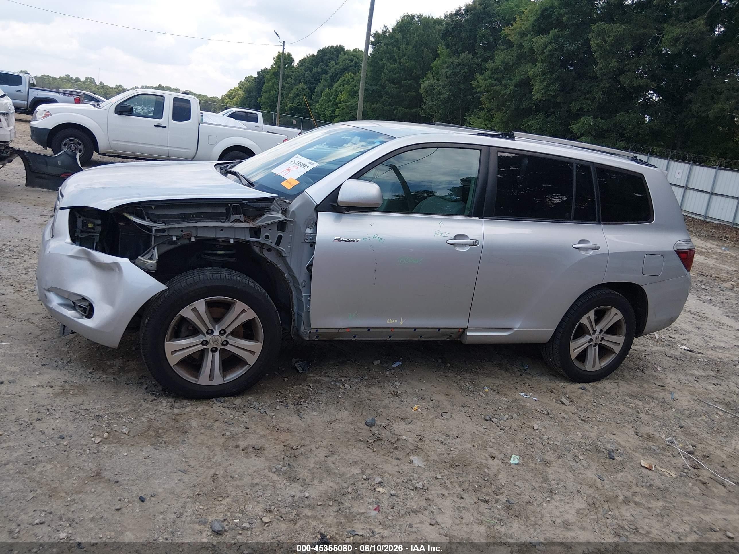 2008 Toyota Highlander Sport Silver vin: JTEDS43A082028772