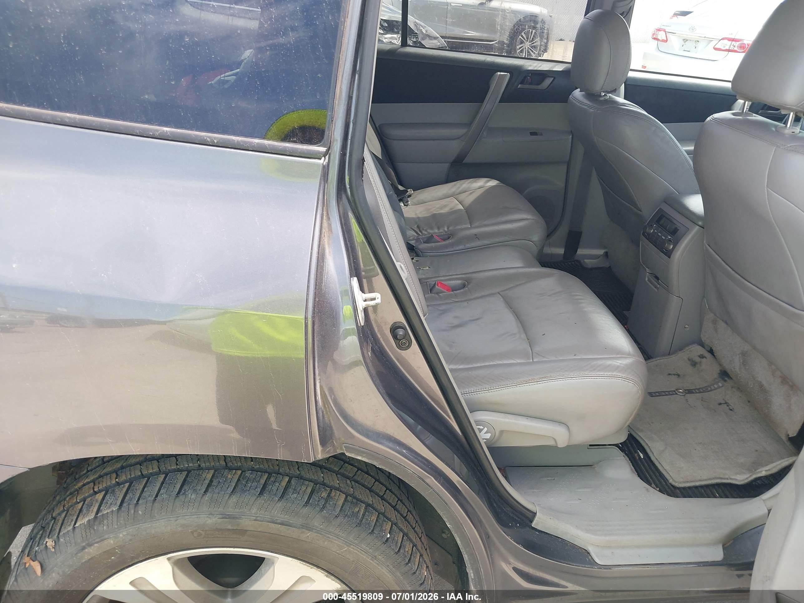 2008 Toyota Highlander Sport Серый vin: JTEDS43A082030571