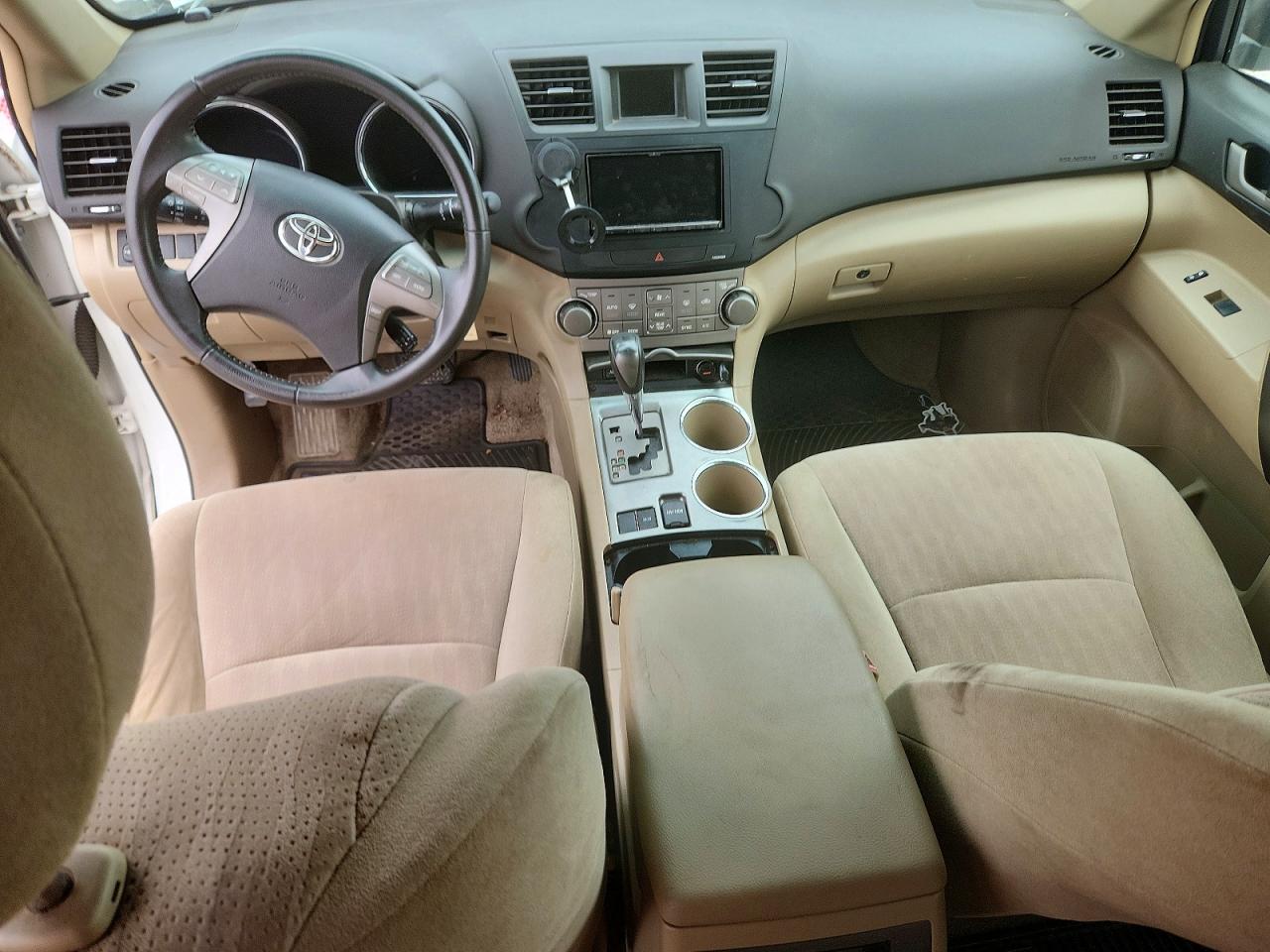 2009 Toyota Highlander Sport White vin: JTEDS43A092074006