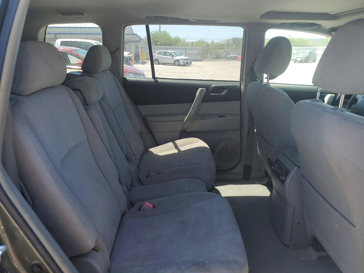 2008 Toyota Highlander Sport Gray vin: JTEDS43A182001810