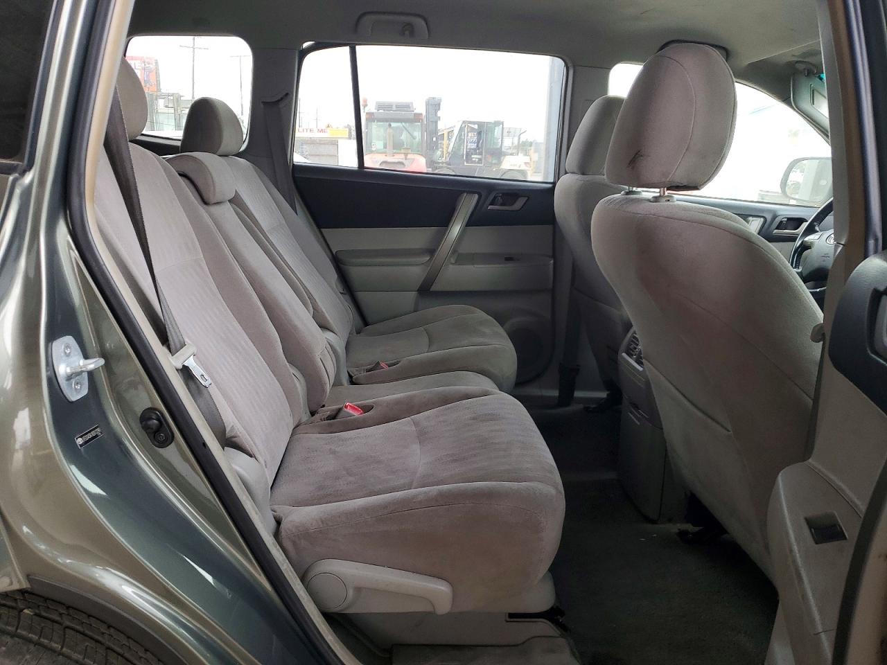 2008 Toyota Highlander Sport Gray vin: JTEDS43A182012290