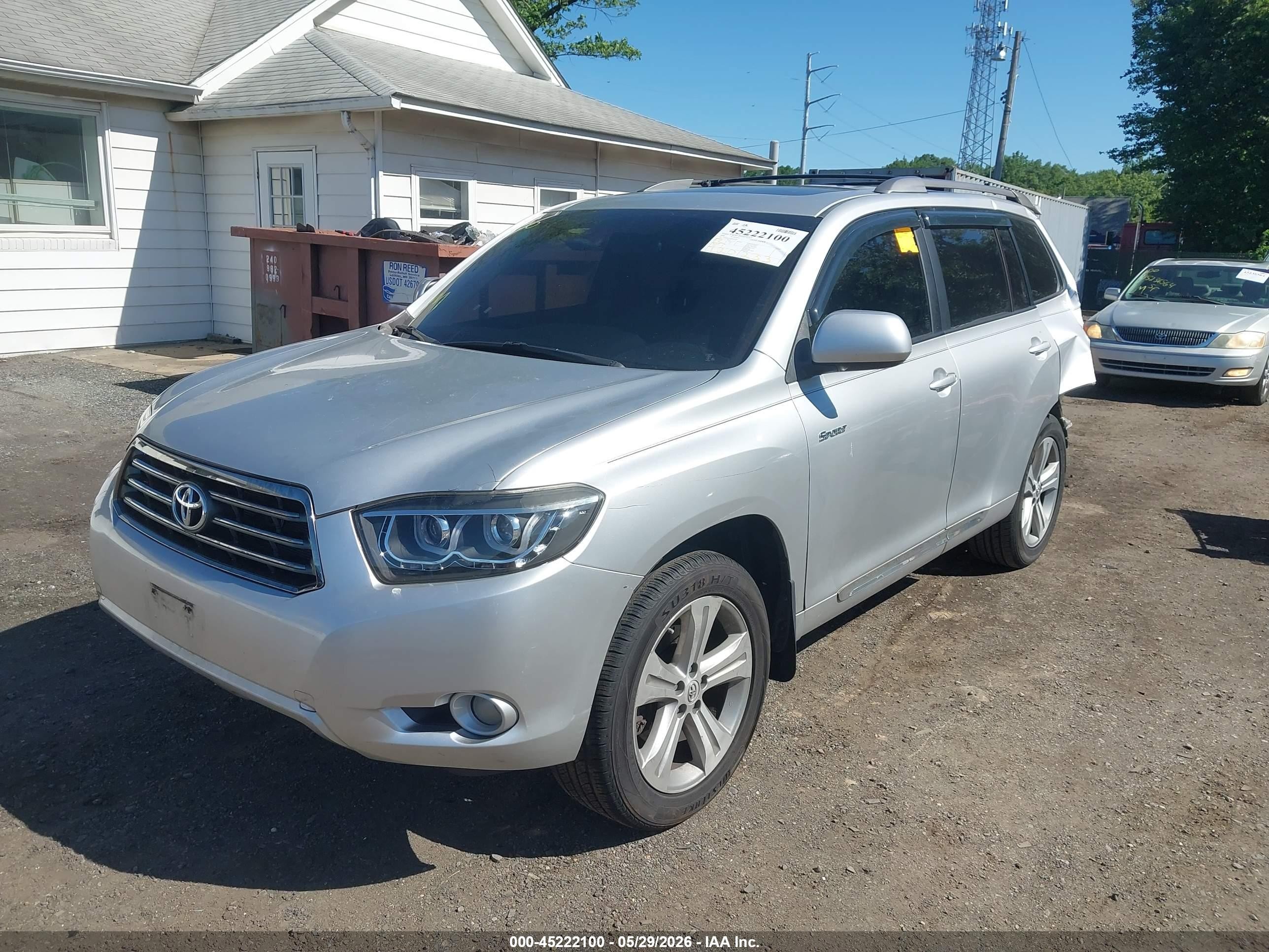 2008 Toyota Highlander Sport Silver vin: JTEDS43A182020096