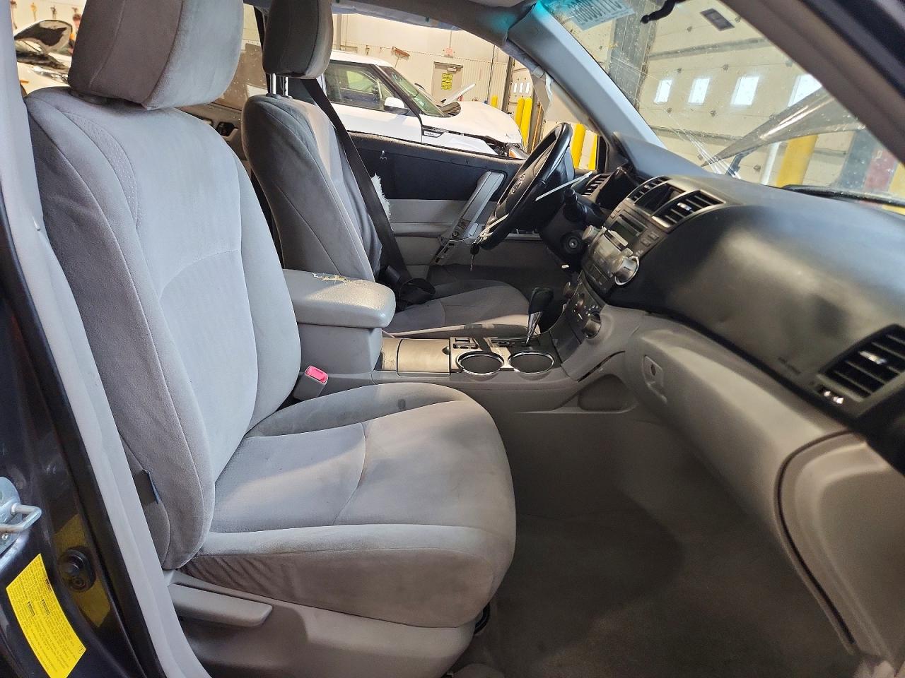 2009 Toyota Highlander Sport Gray vin: JTEDS43A192074192