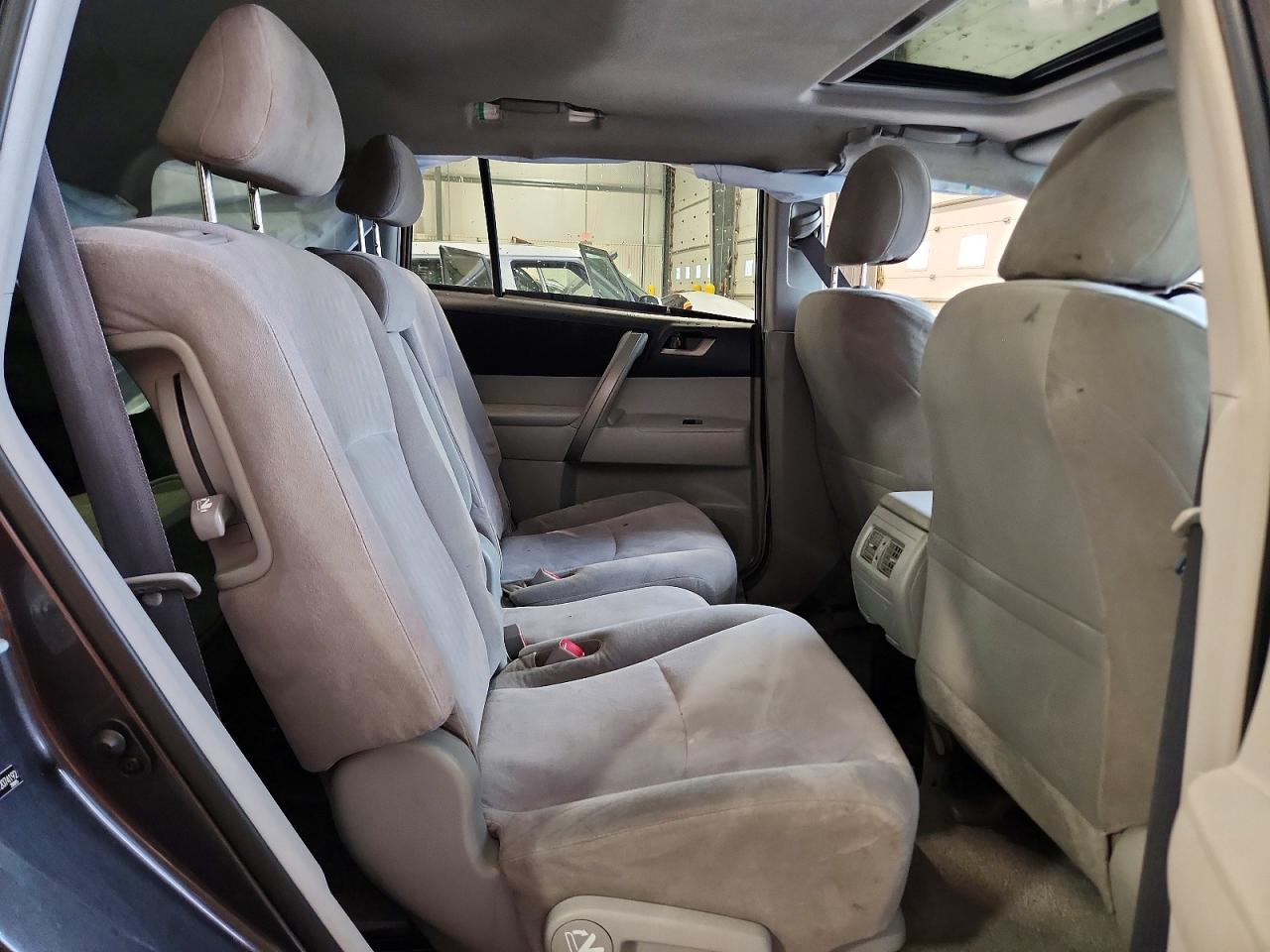 2009 Toyota Highlander Sport Gray vin: JTEDS43A192074192
