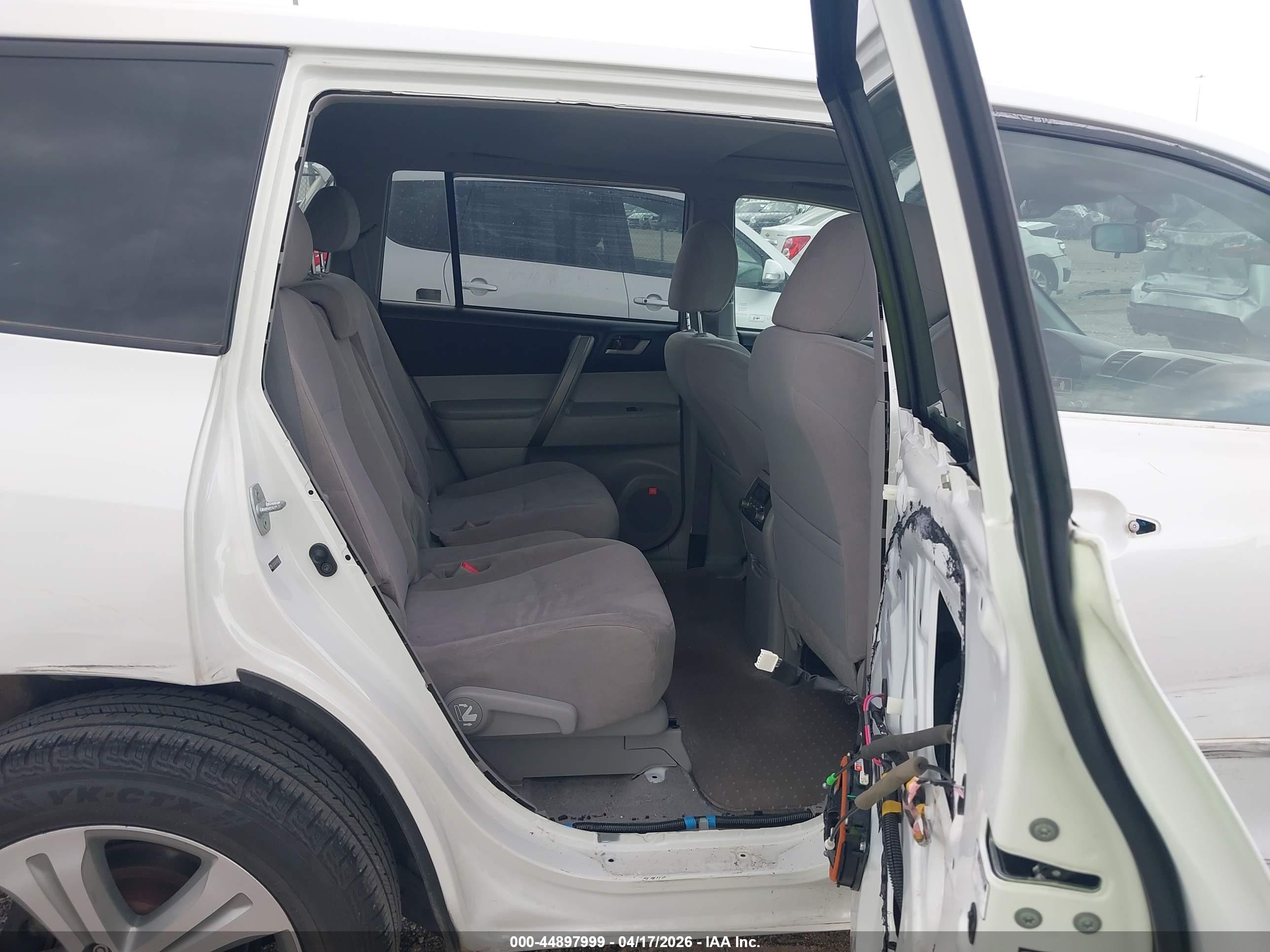 2009 Toyota Highlander Sport White vin: JTEDS43A192078534