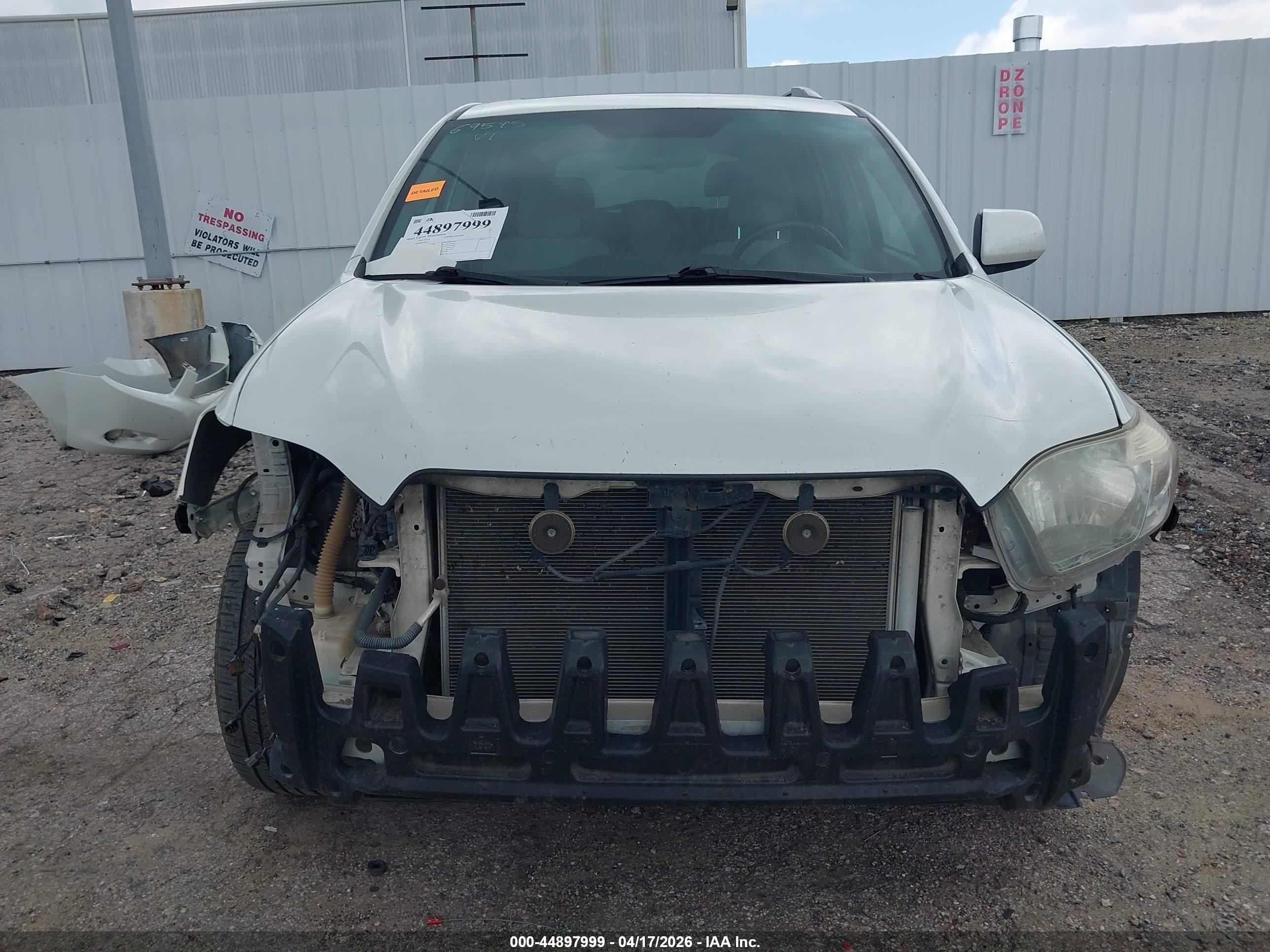 2009 Toyota Highlander Sport White vin: JTEDS43A192078534