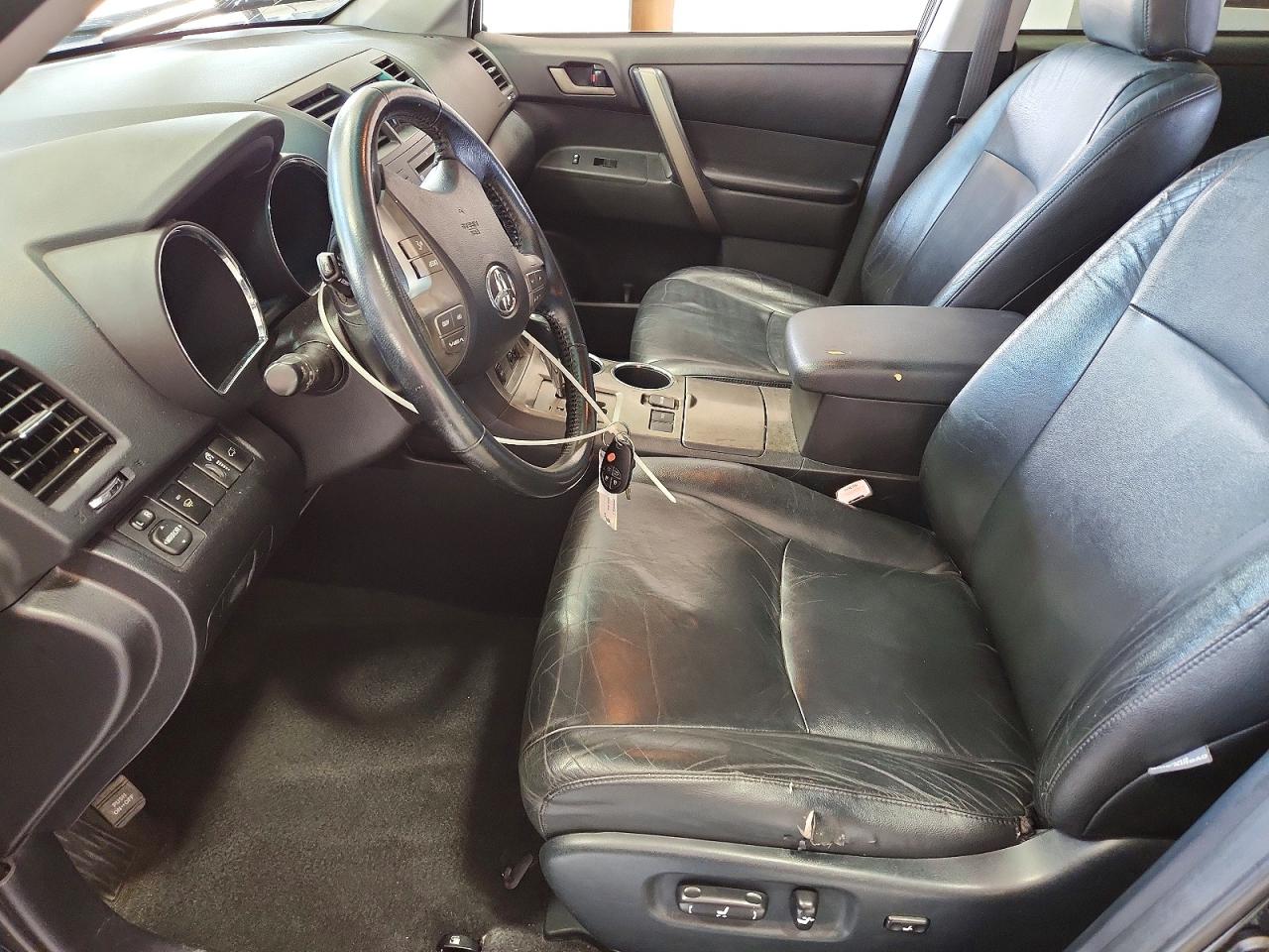 2008 Toyota Highlander Sport Black vin: JTEDS43A282008281