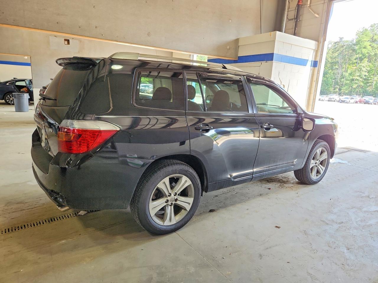 2008 Toyota Highlander Sport Black vin: JTEDS43A282008281