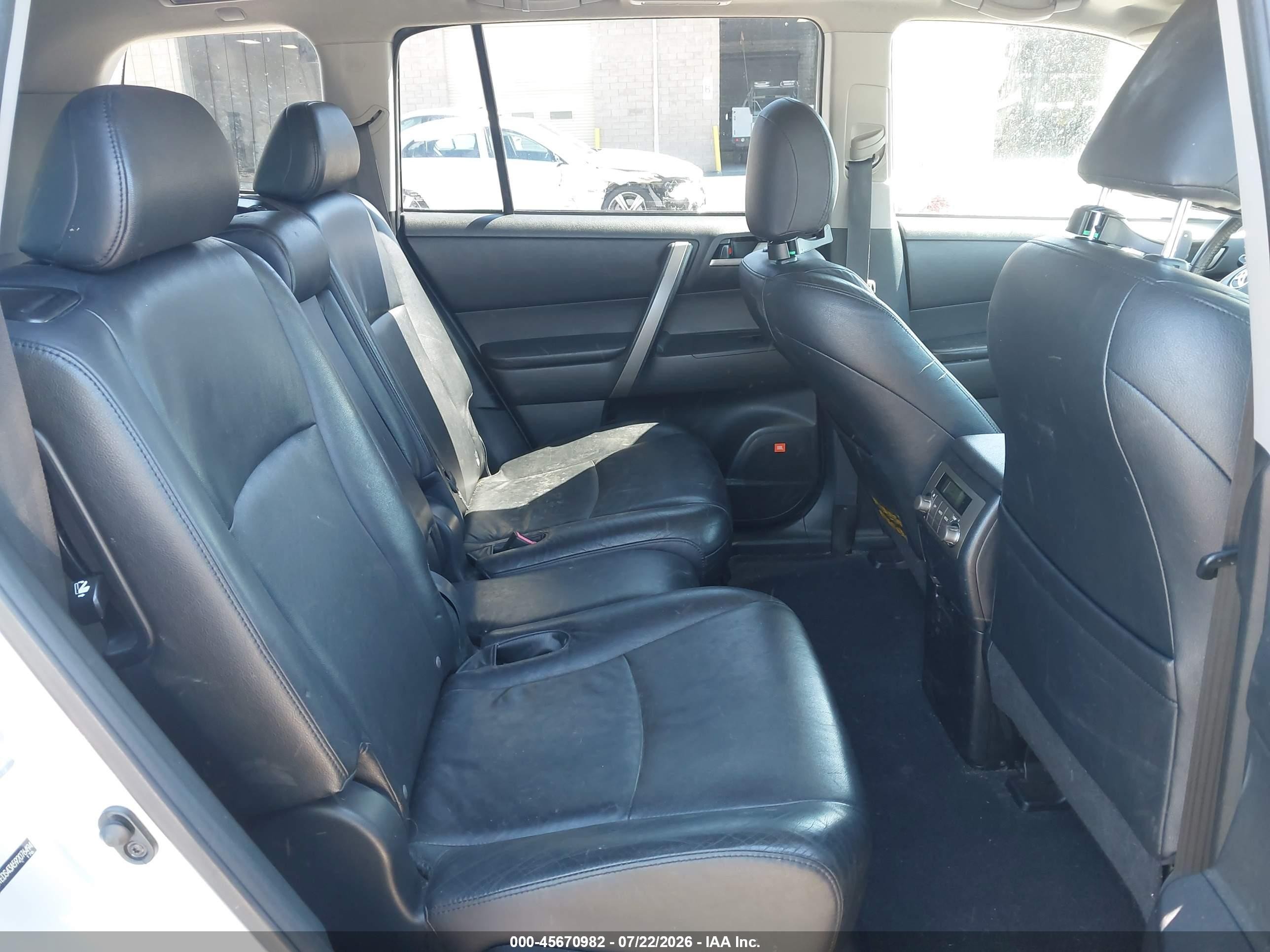 2009 Toyota Highlander Sport Silver vin: JTEDS43A592076494