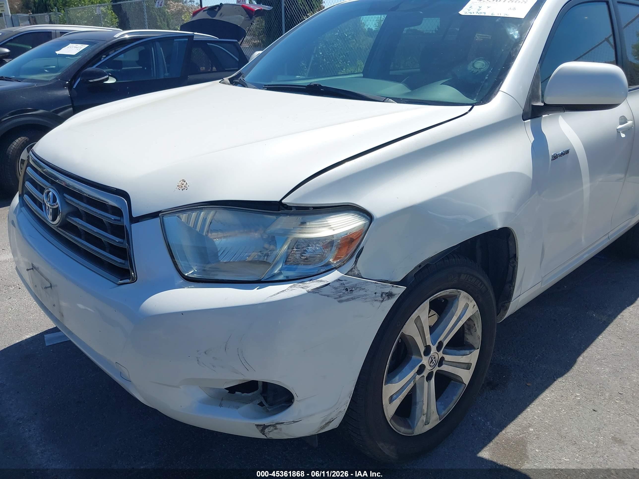 2008 Toyota Highlander Sport Белый vin: JTEDS43A682000281