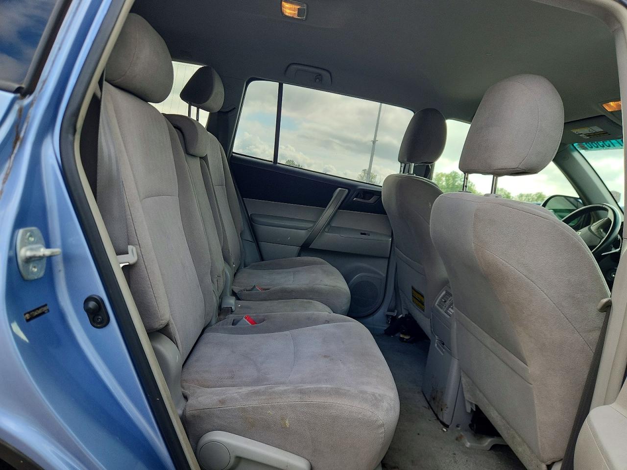 2008 Toyota Highlander Sport Blue vin: JTEDS43A682024404