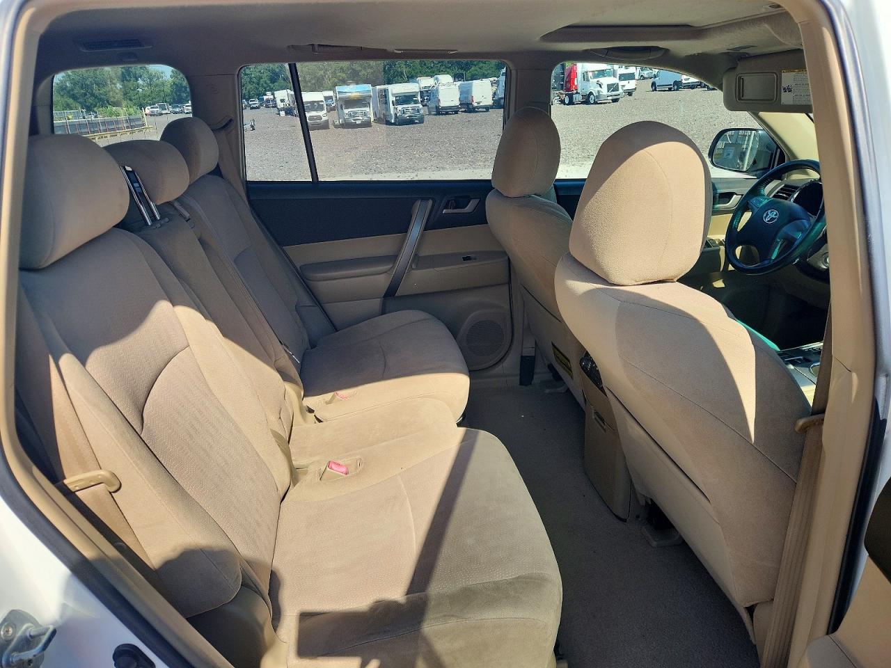 2008 Toyota Highlander Sport White vin: JTEDS43A782053779